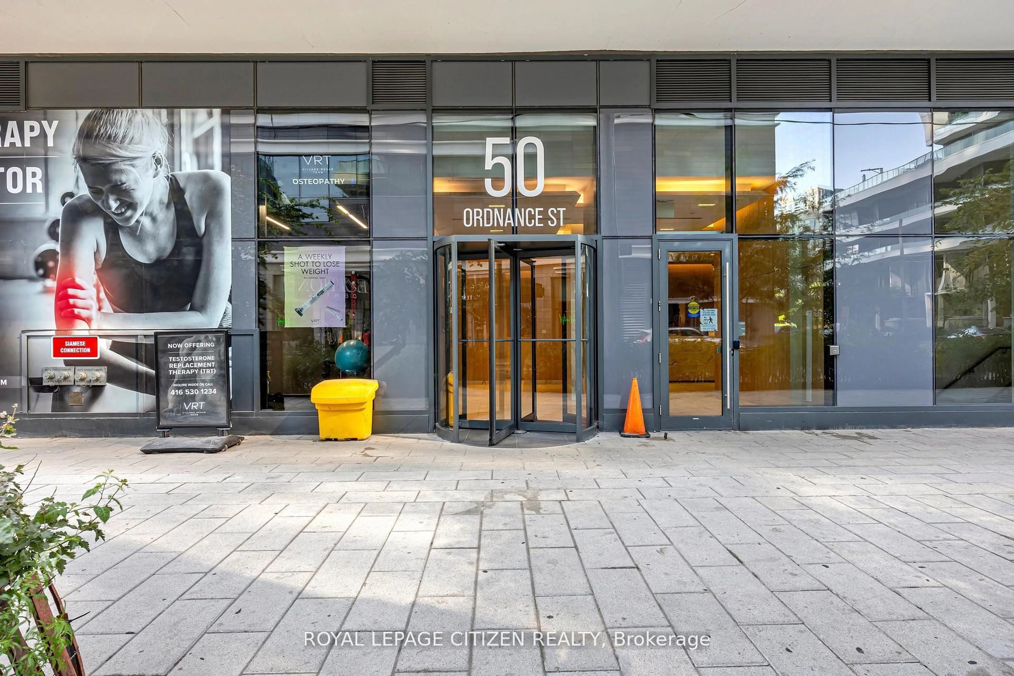 Indoor foyer for 50 Ordnance St #418, Toronto Ontario M6K 0C9