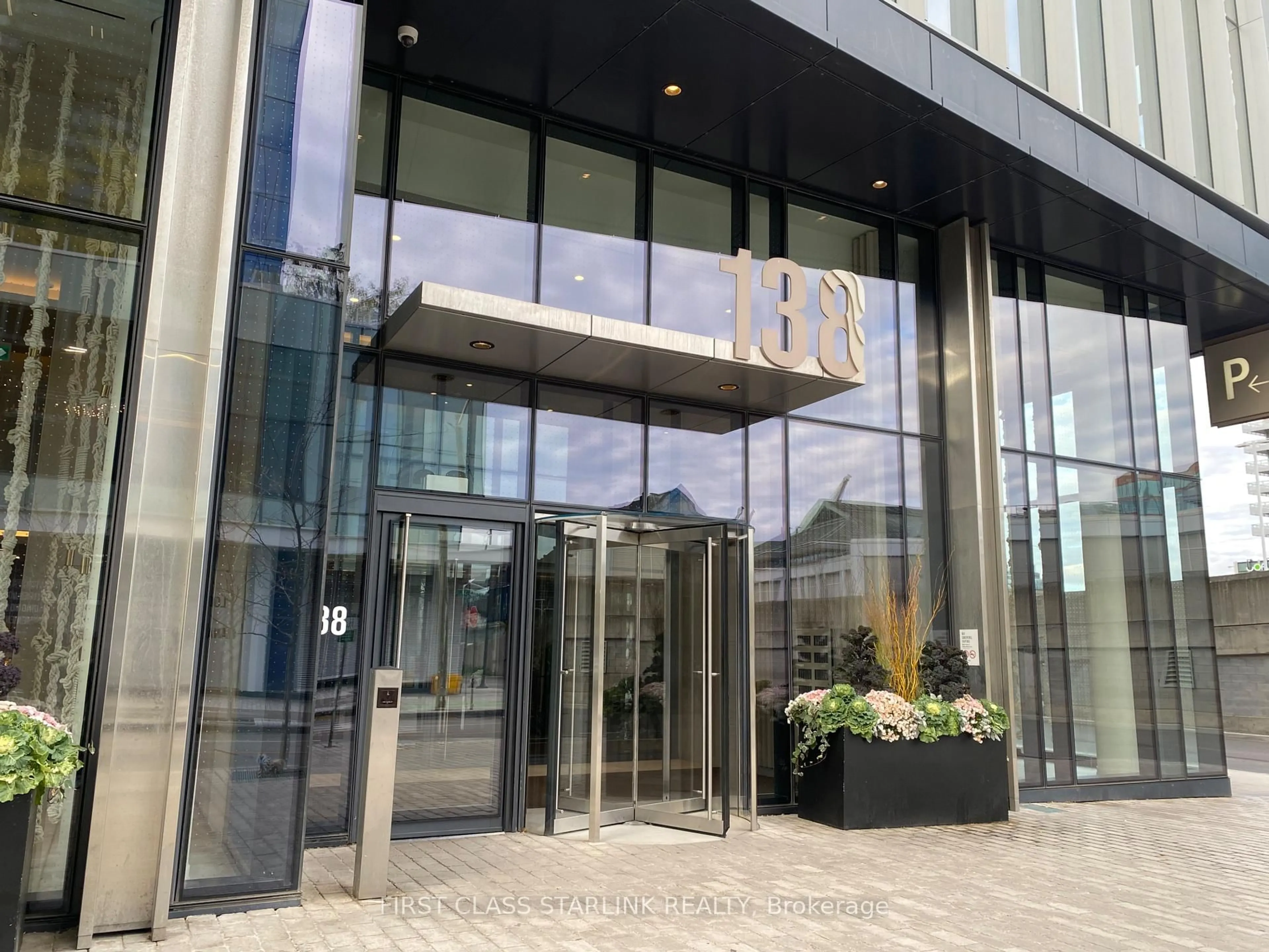 Unknown for 138 Downes St #5311, Toronto Ontario M5E 0E4