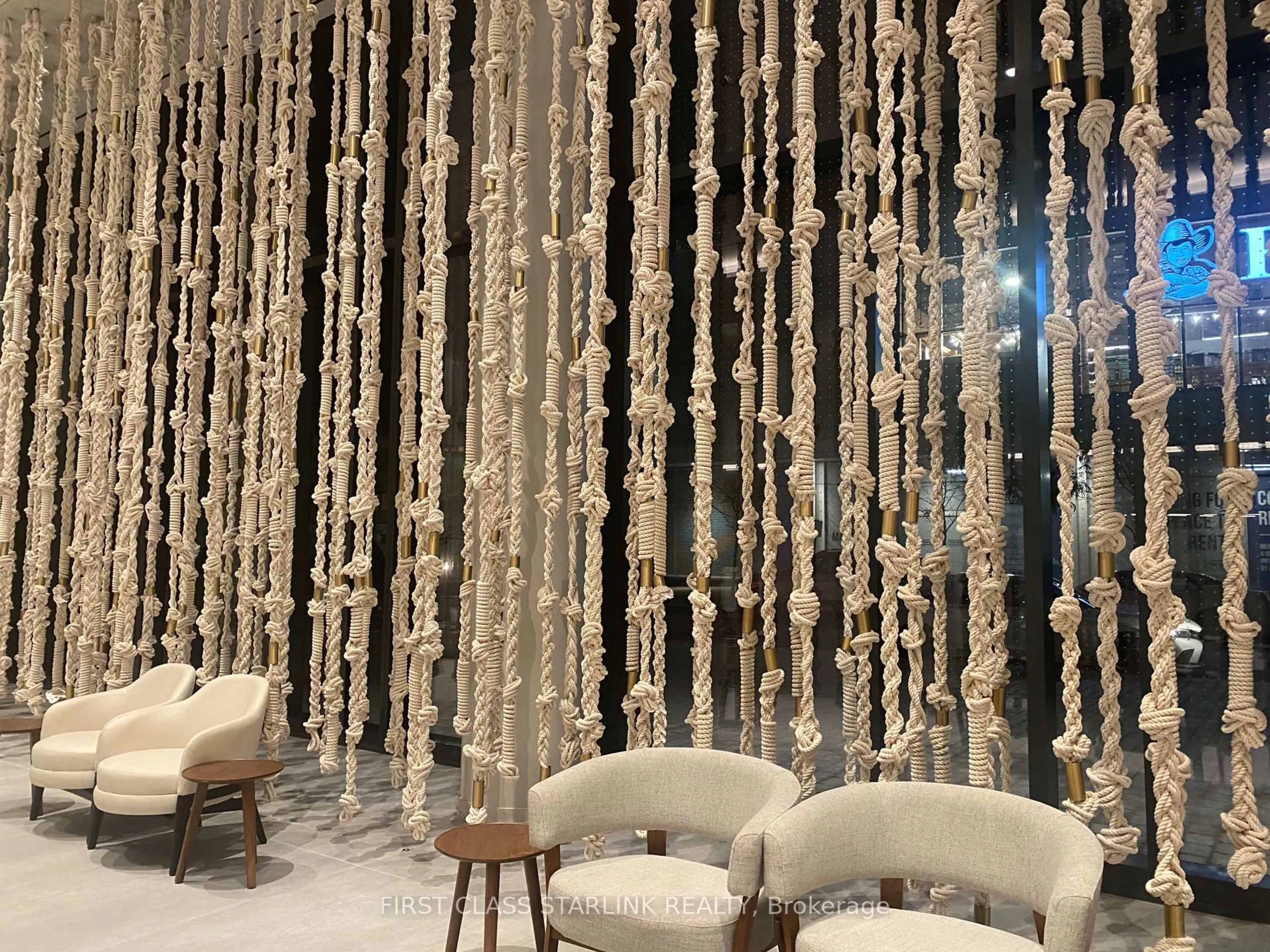 Unknown for 138 Downes St #5311, Toronto Ontario M5E 0E4