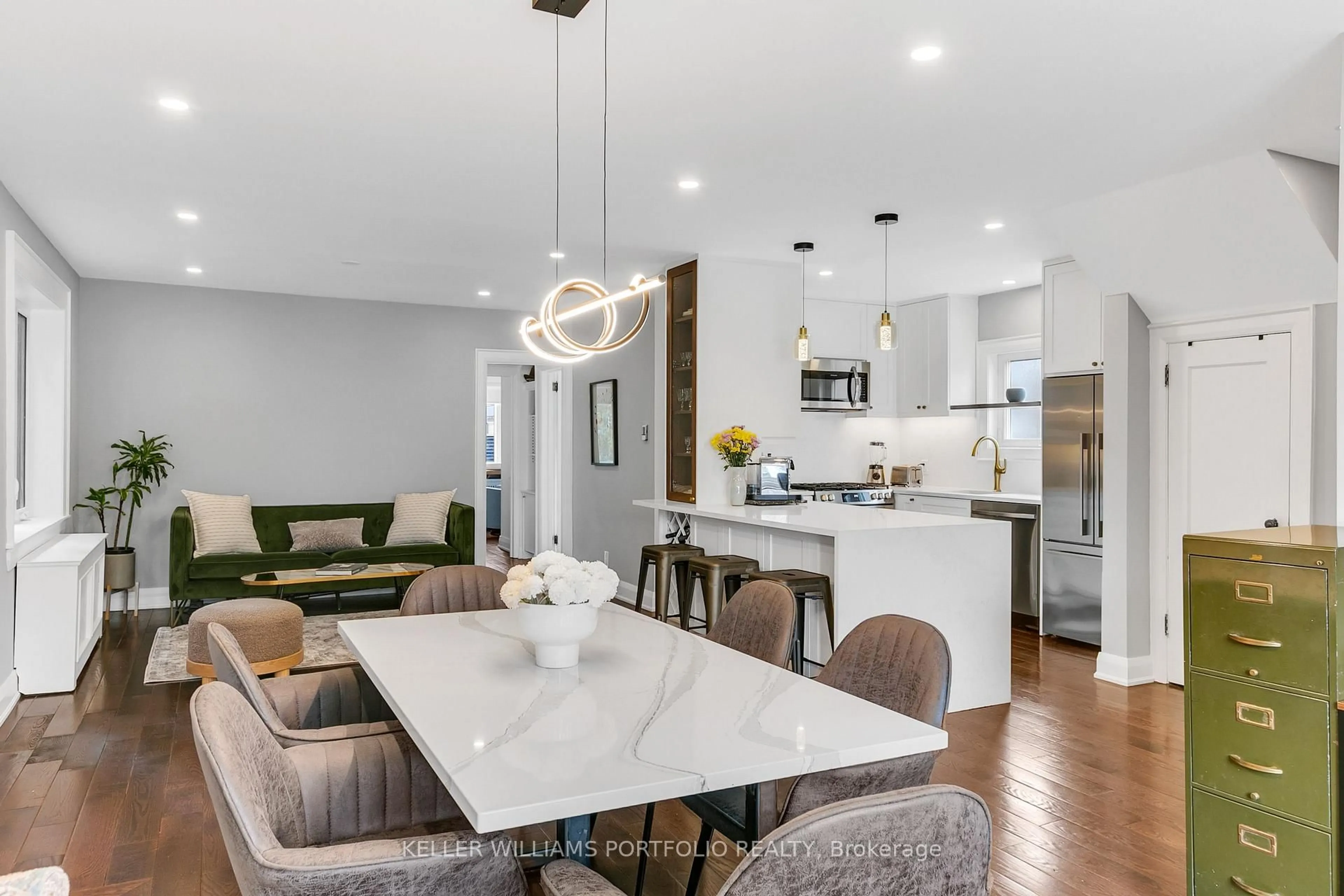 Open concept kitchen, unknown for 229 Manor Rd, Toronto Ontario M4S 1R9