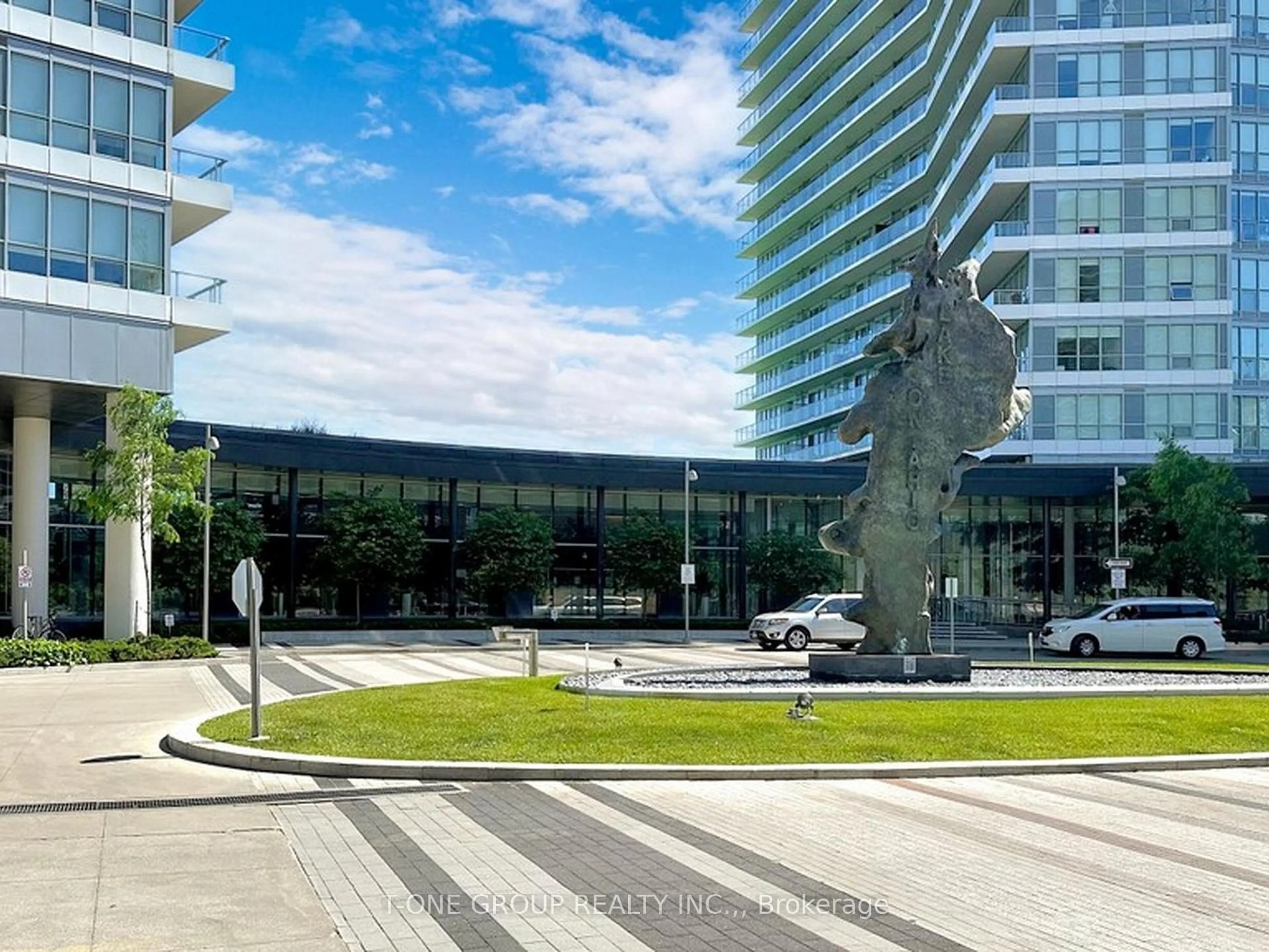 Unknown for 117 Mcmahon Dr #1203, Toronto Ontario M2K 2X9