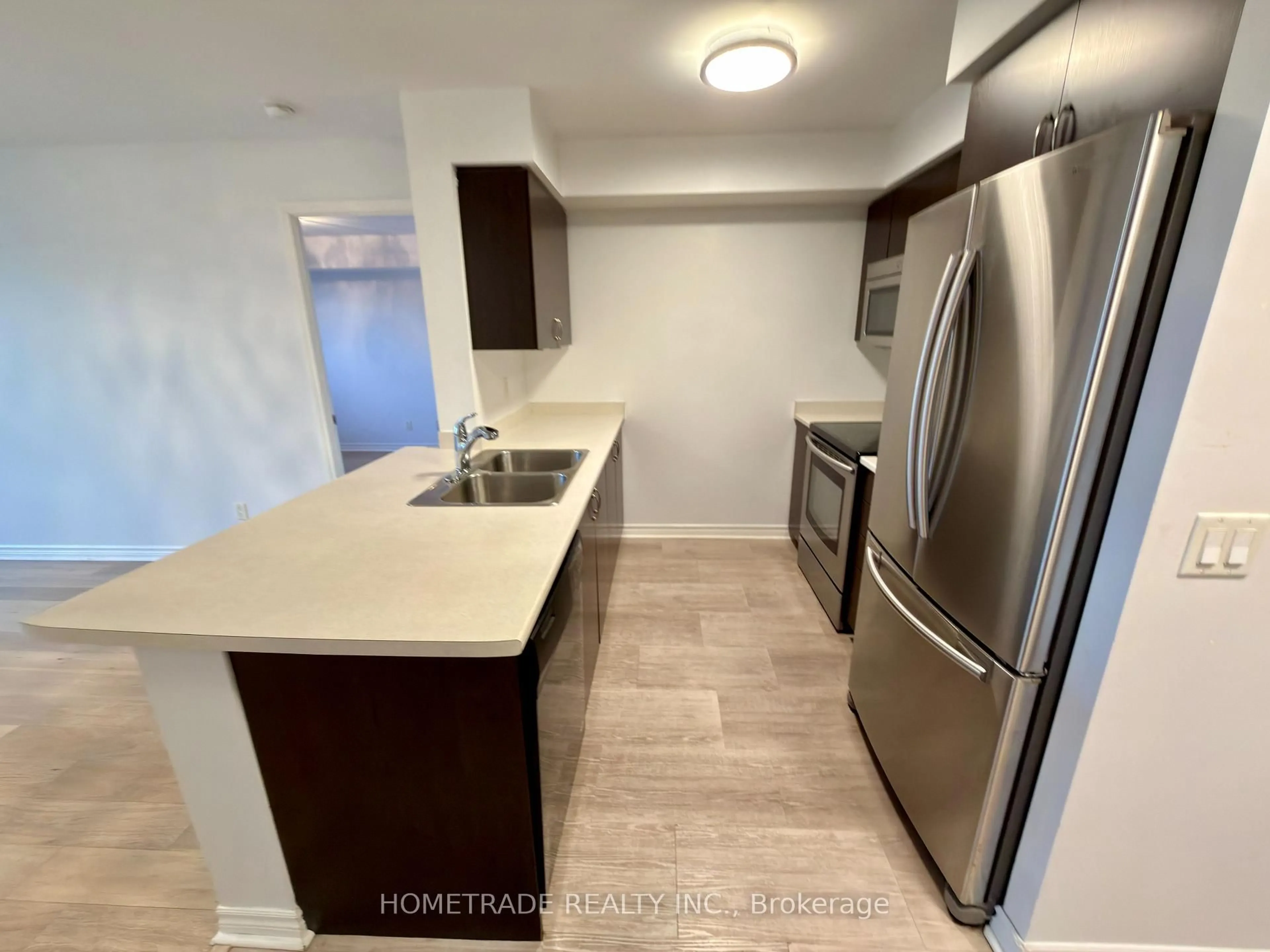 Standard kitchen, unknown for 35 Saranac Blvd #310, Toronto Ontario M6A 2G4