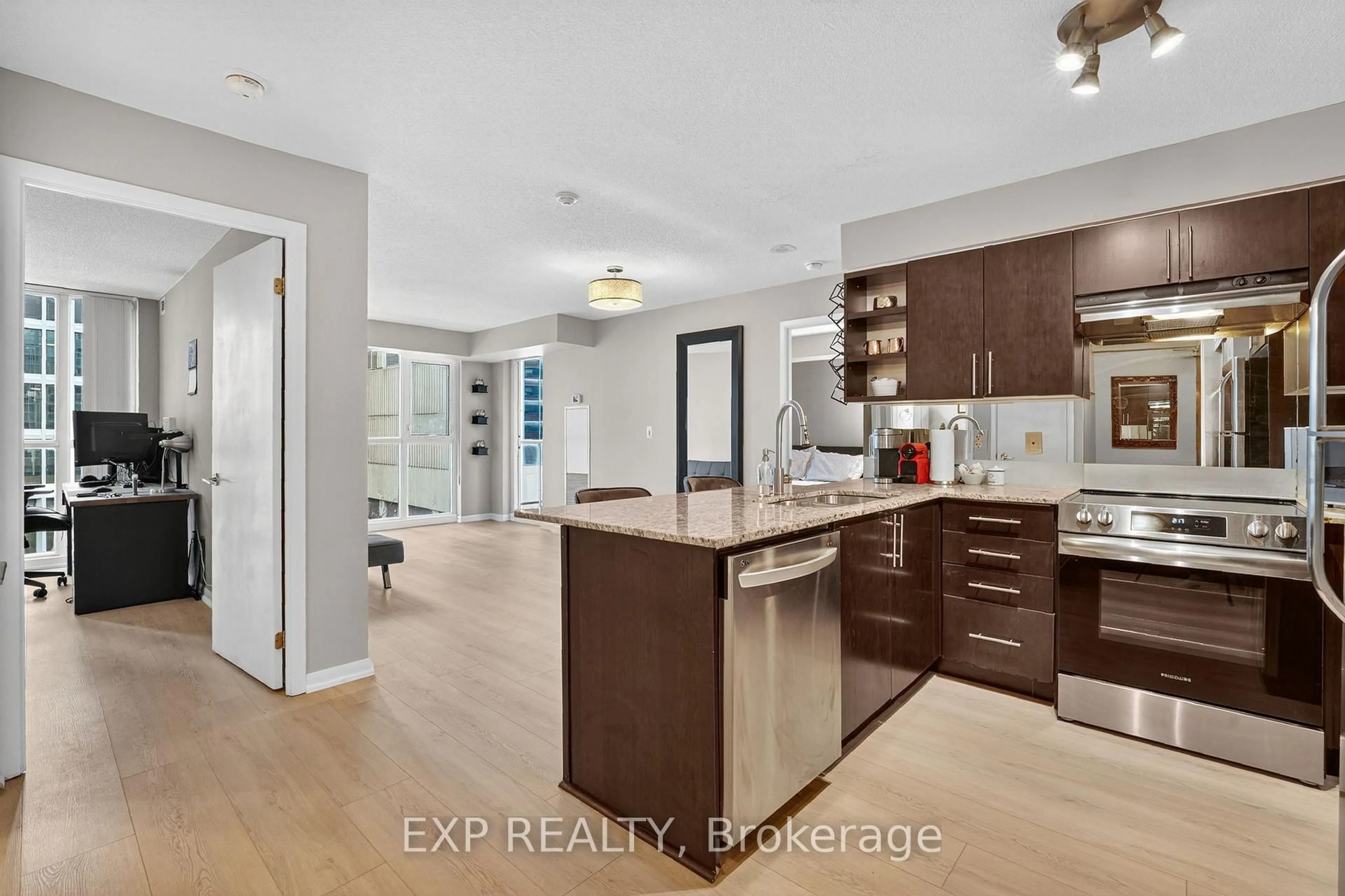 Open concept kitchen, unknown for 96 St Patrick St #409, Toronto Ontario M5T 1V2