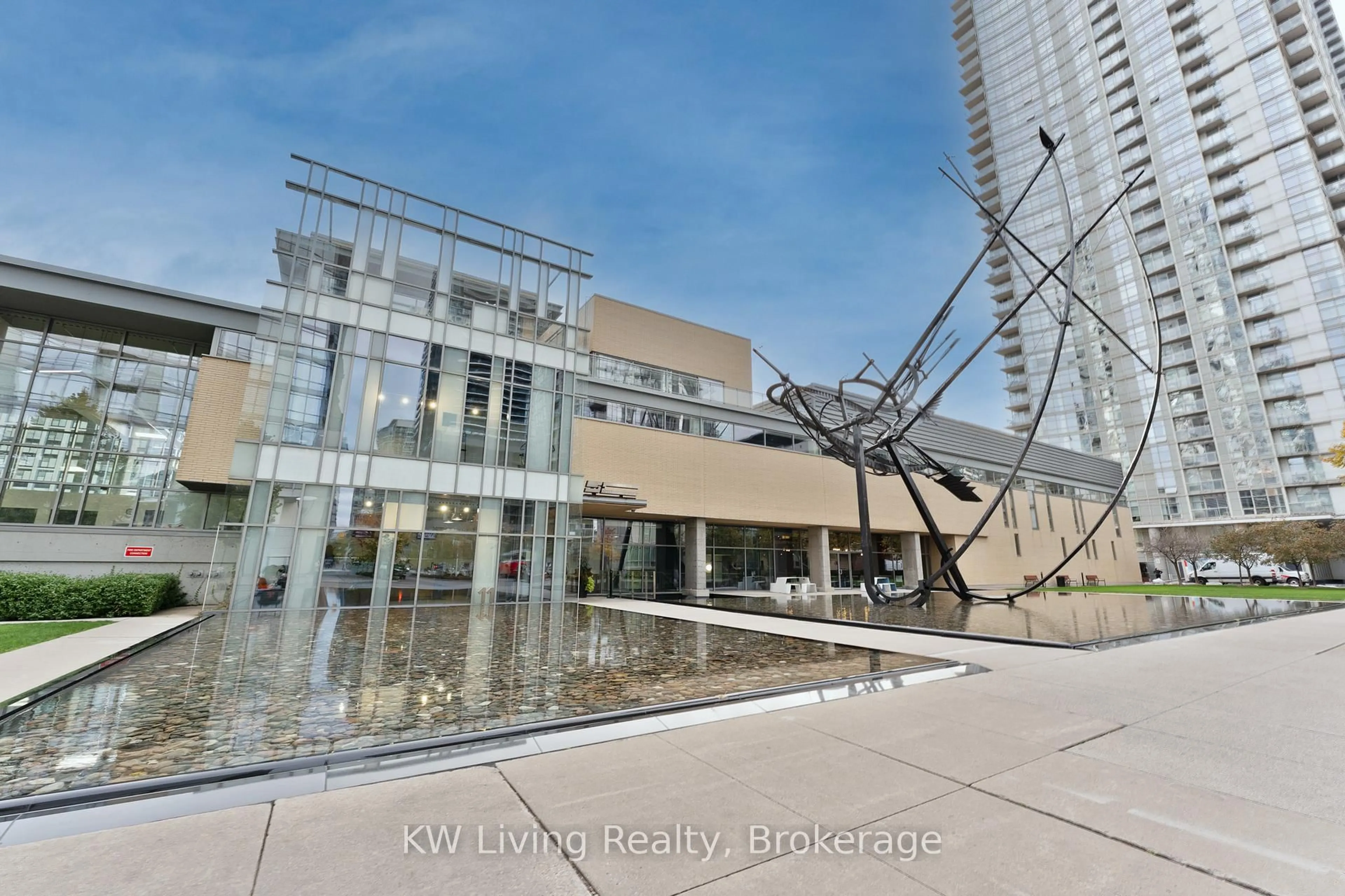 Indoor foyer for 10 Navy Wharf Crt #208, Toronto Ontario M5V 3V2