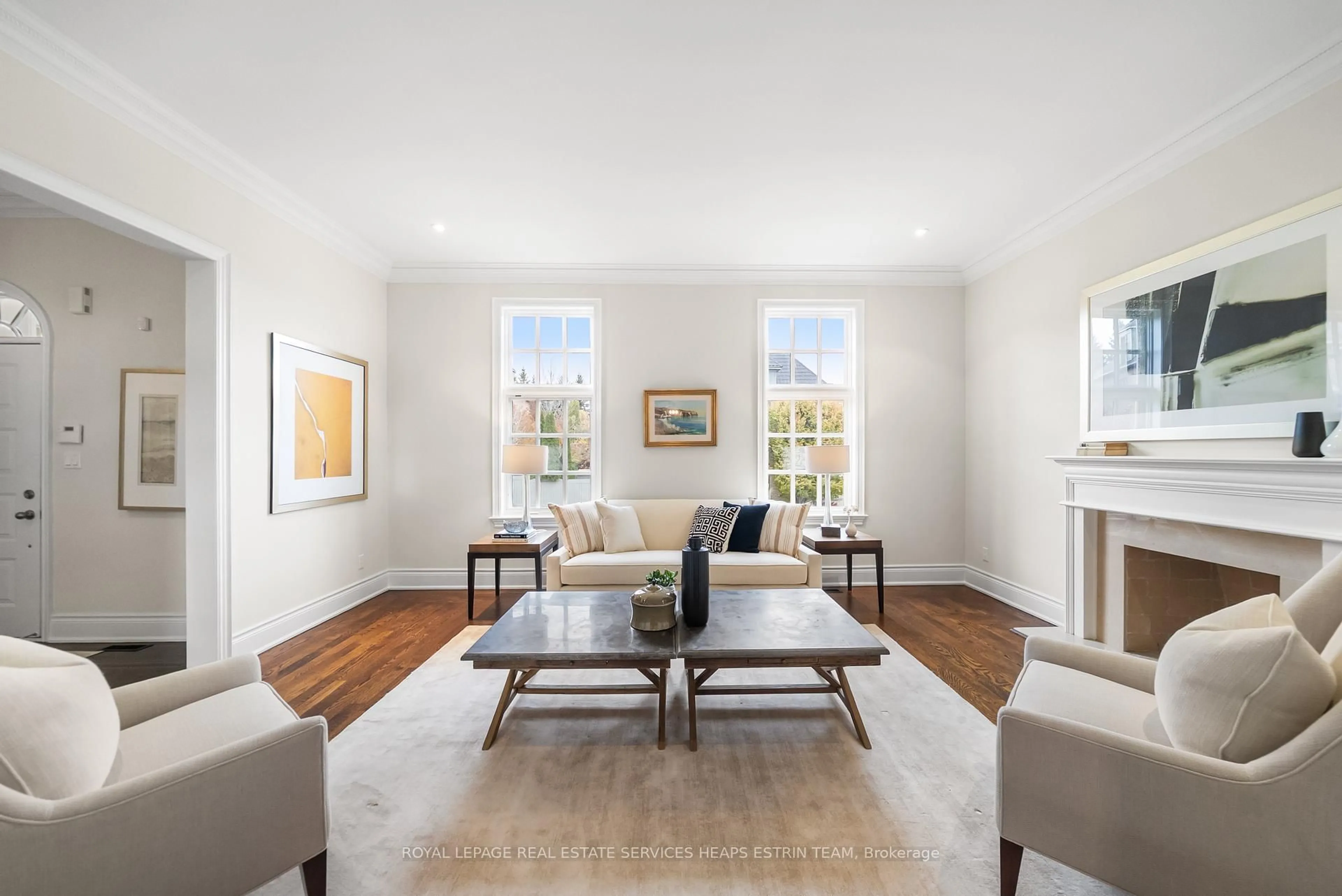 Living room with furniture, unknown for 46 True Davidson Dr, Toronto Ontario M4W 3X5