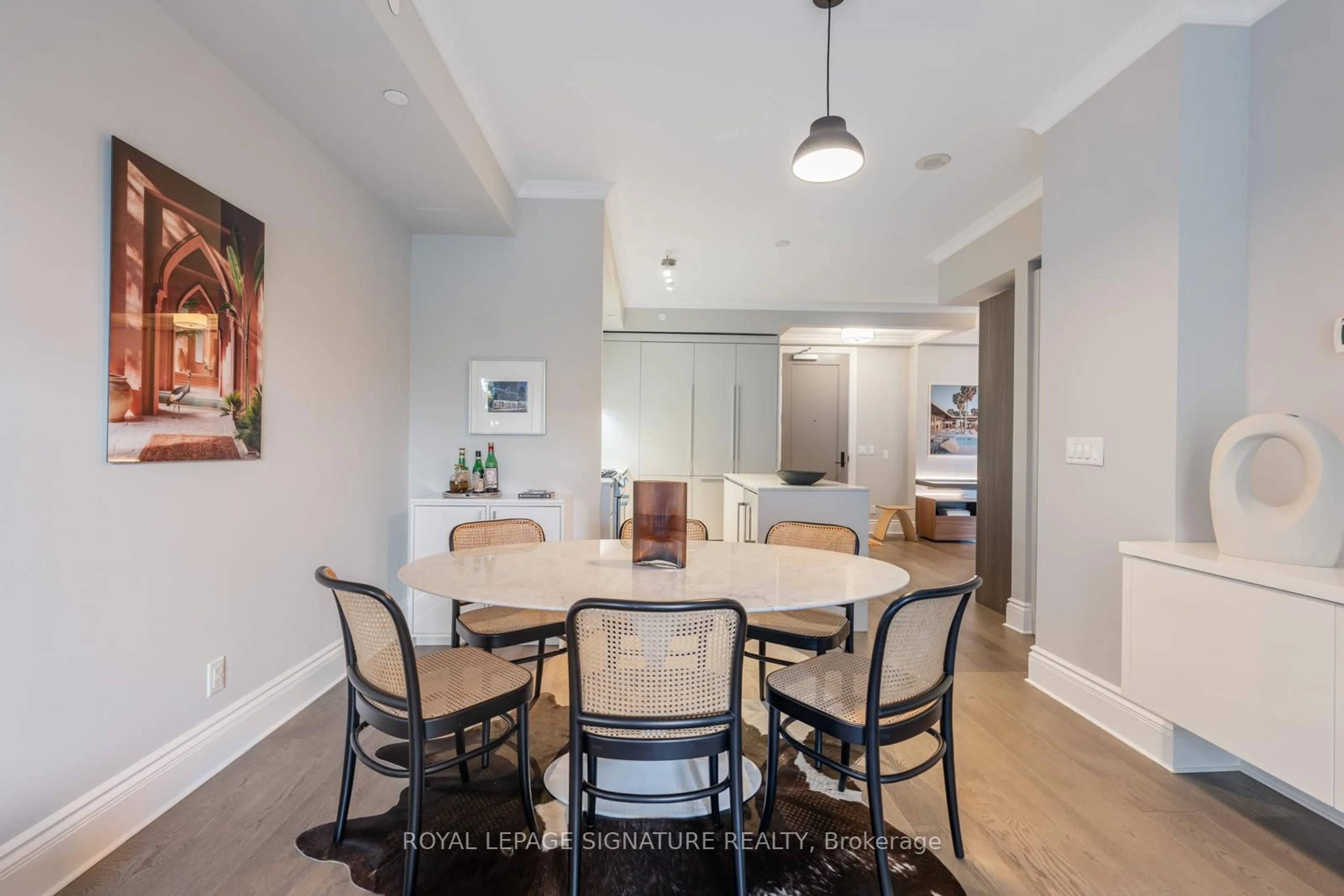 Unknown for 128 Pears Ave #503, Toronto Ontario M5R 0A9