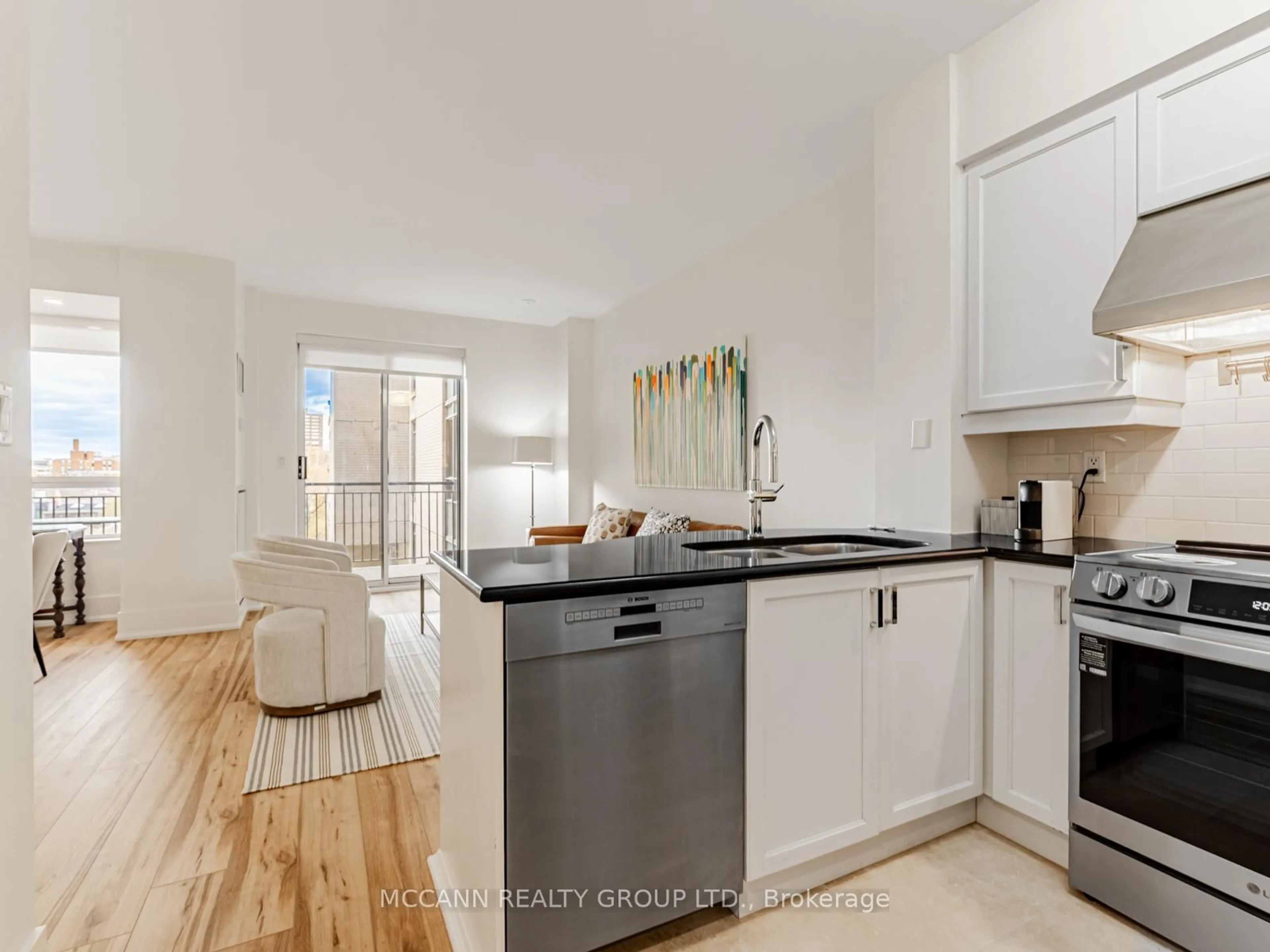 Open concept kitchen, unknown for 99 Avenue Rd #607, Toronto Ontario M5R 2G5