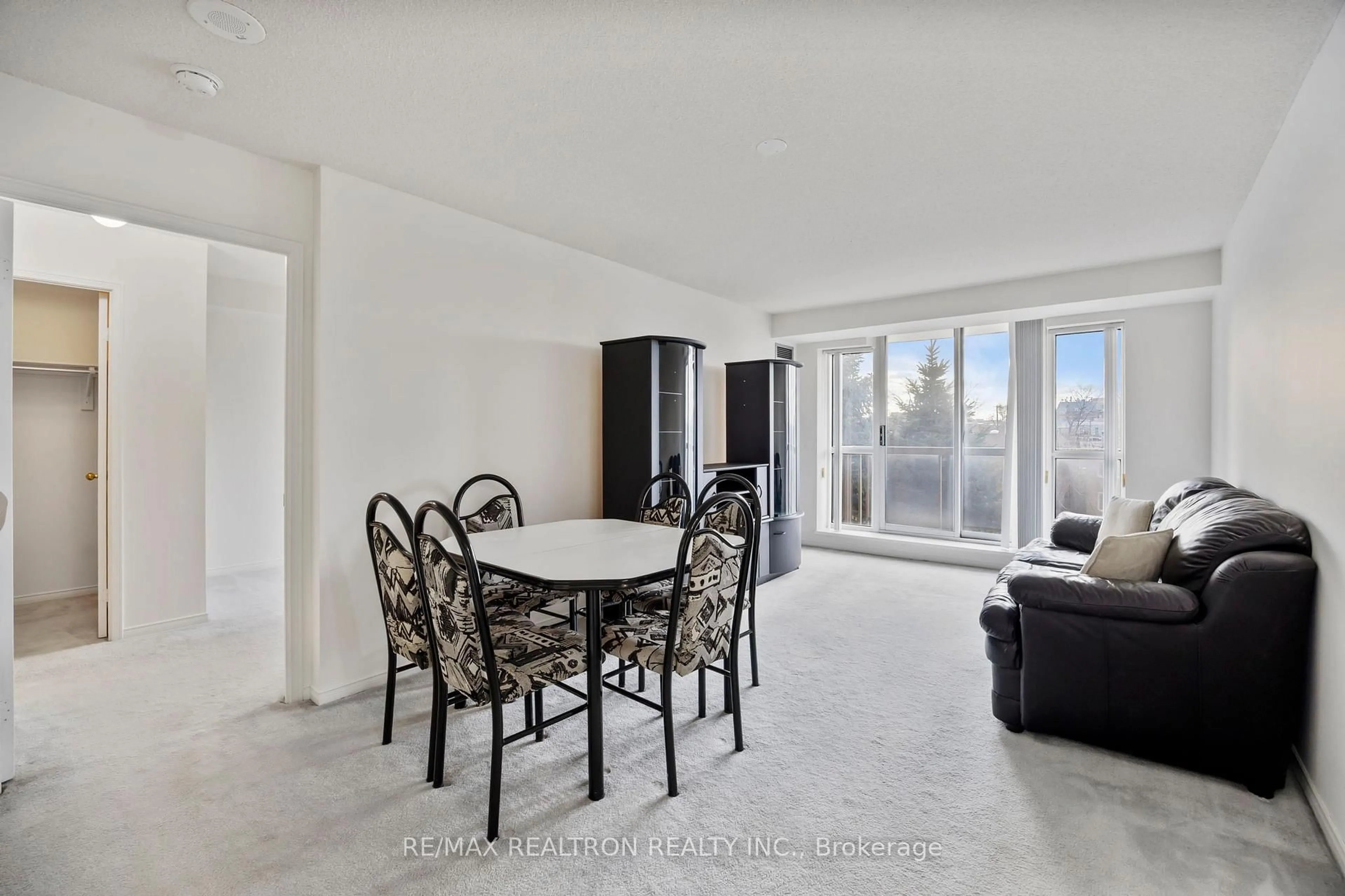 Dining room, unknown for 800 Sheppard Ave #411, Toronto Ontario M3H 6B4