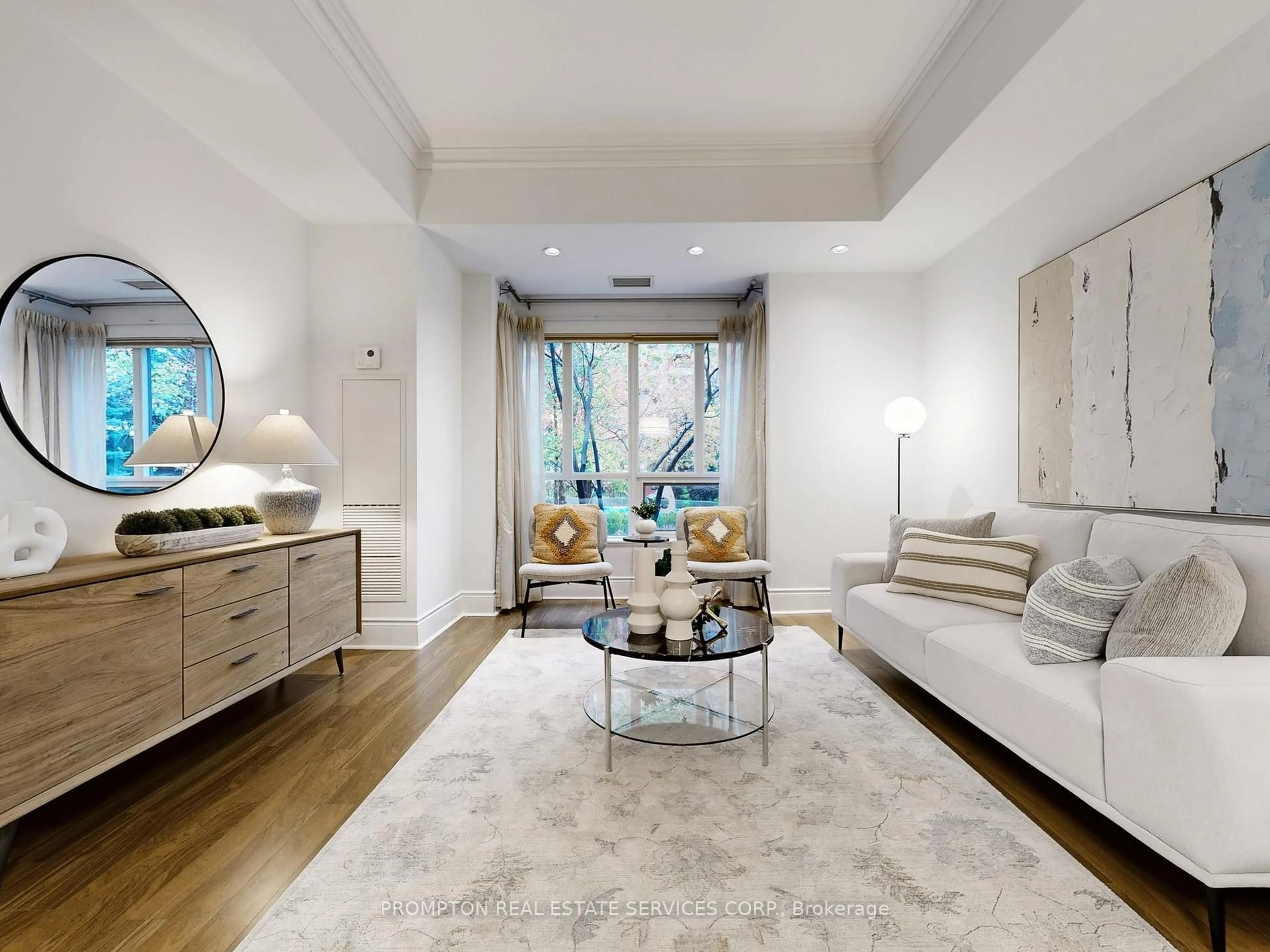 Living room with furniture, unknown for 500 Doris Ave #Th4, Toronto Ontario M2N 0C1