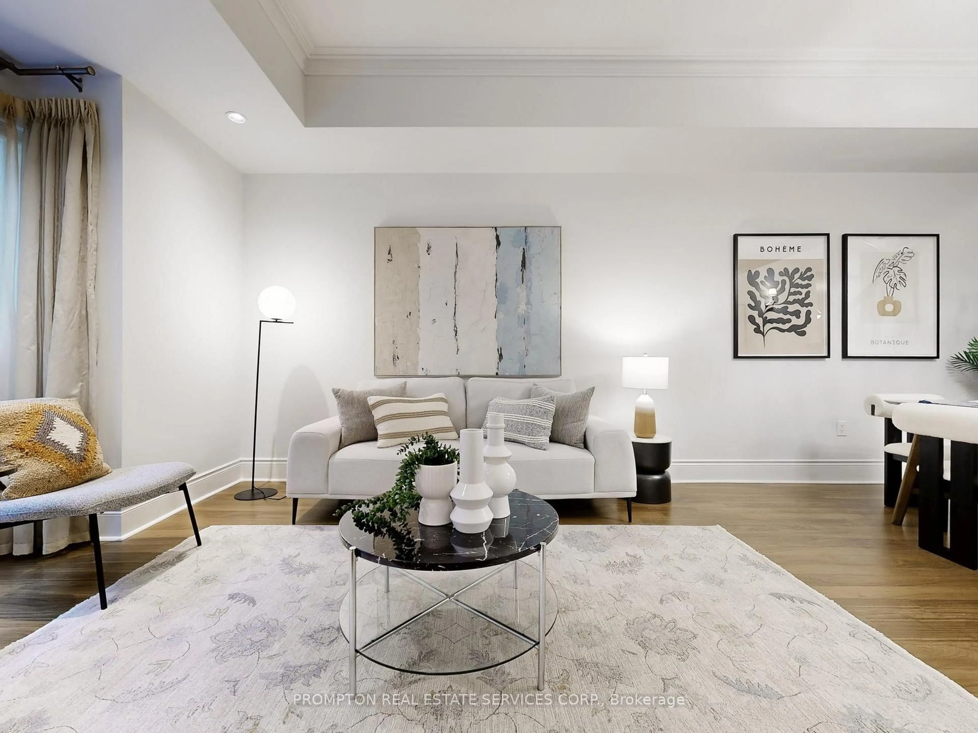 Living room with furniture, unknown for 500 Doris Ave #Th4, Toronto Ontario M2N 0C1