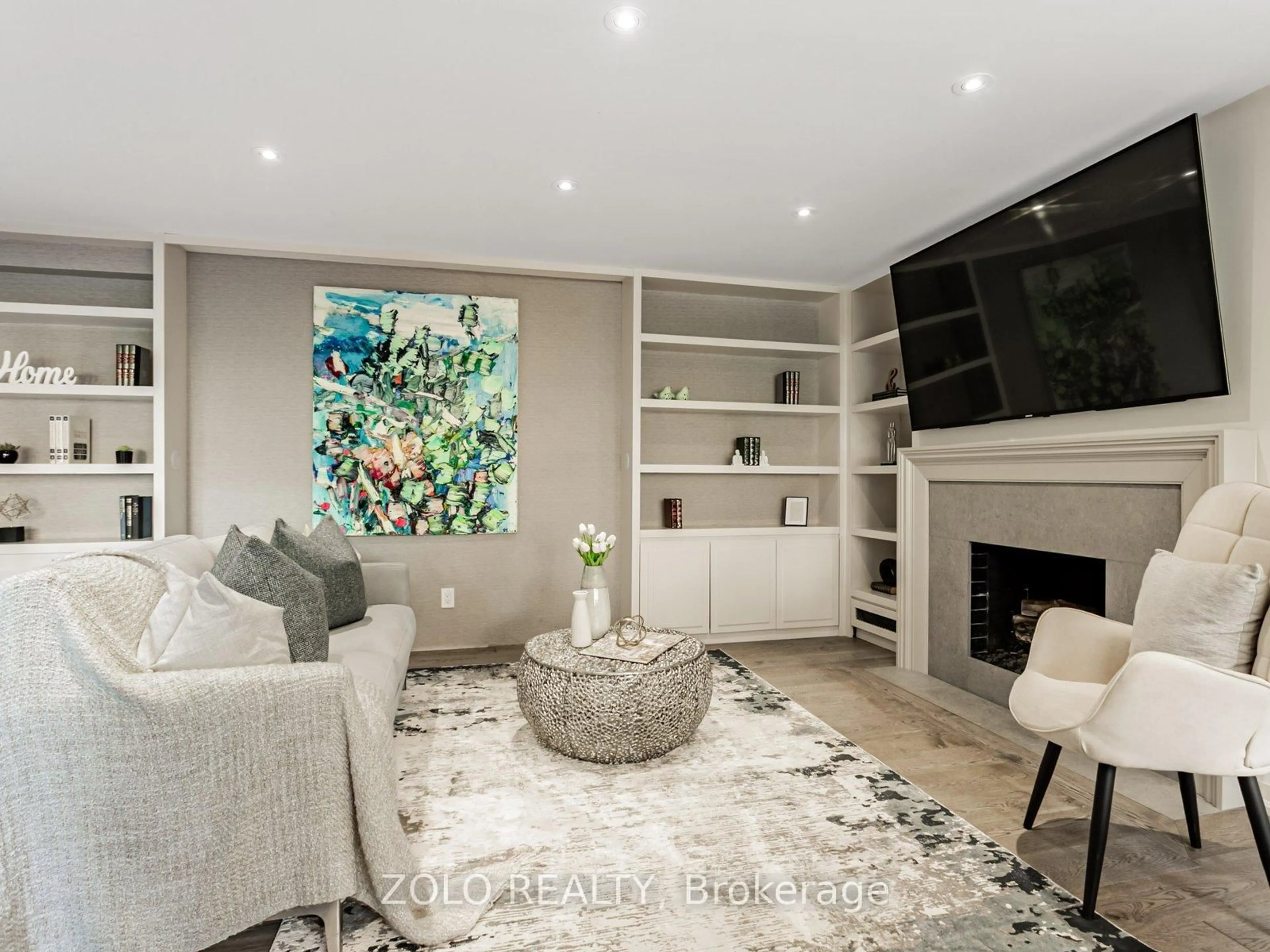 Living room with furniture, unknown for 10 Walker Ave #109, Toronto Ontario M4V 1G2