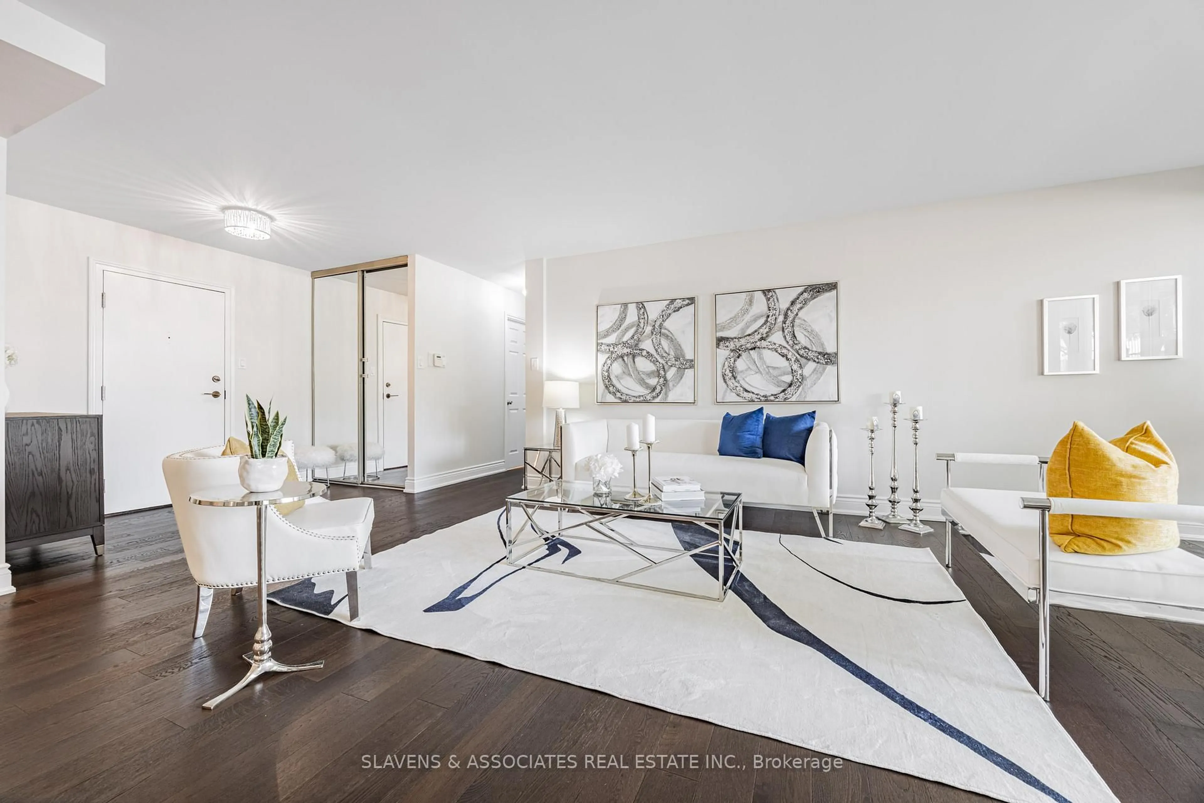 Living room with furniture, unknown for 18 Lower Village Gate #108, Toronto Ontario M5P 3M1