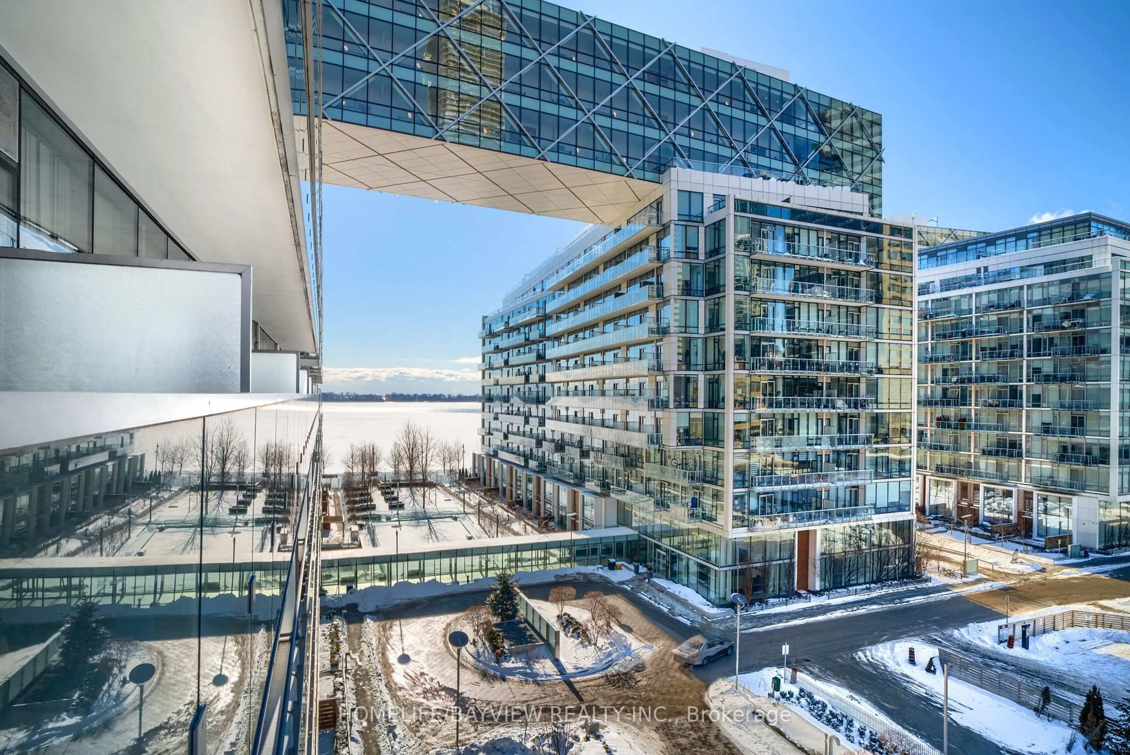 Unknown for 39 Queens Quay #308, Toronto Ontario M5E 0A5