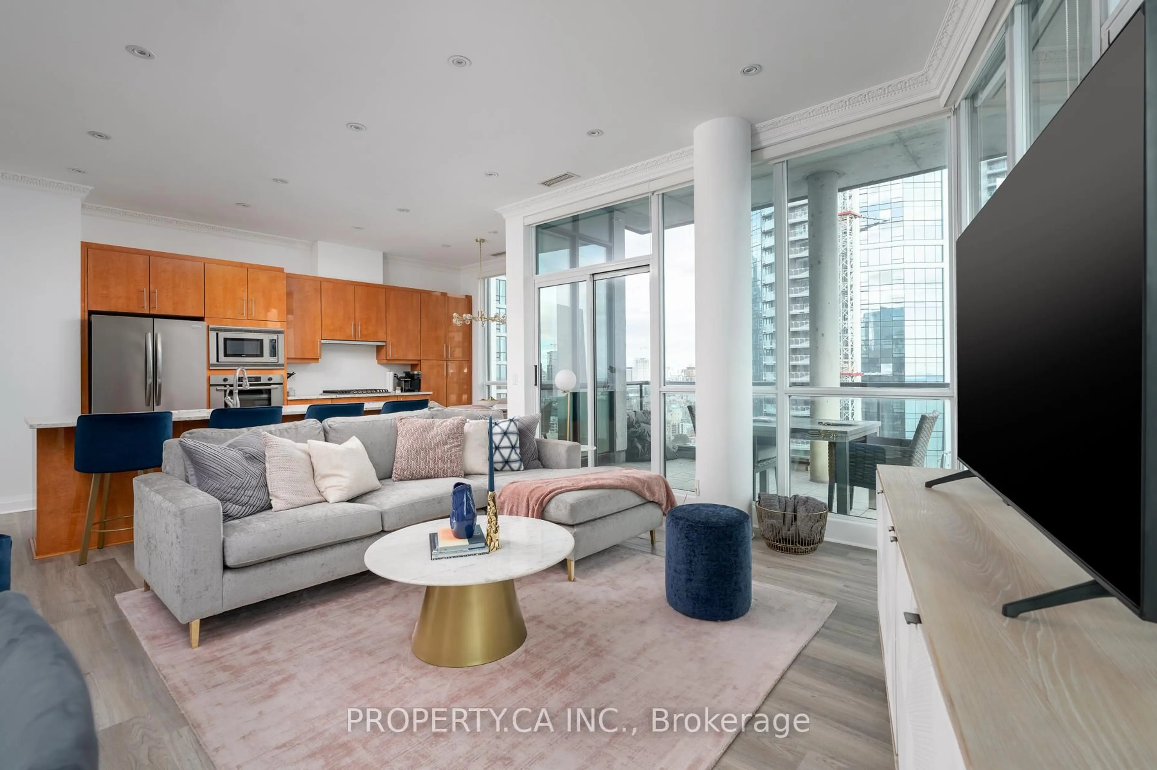 Living room with furniture, unknown for 12 Yonge St #2903, Toronto Ontario M5E 1Z9