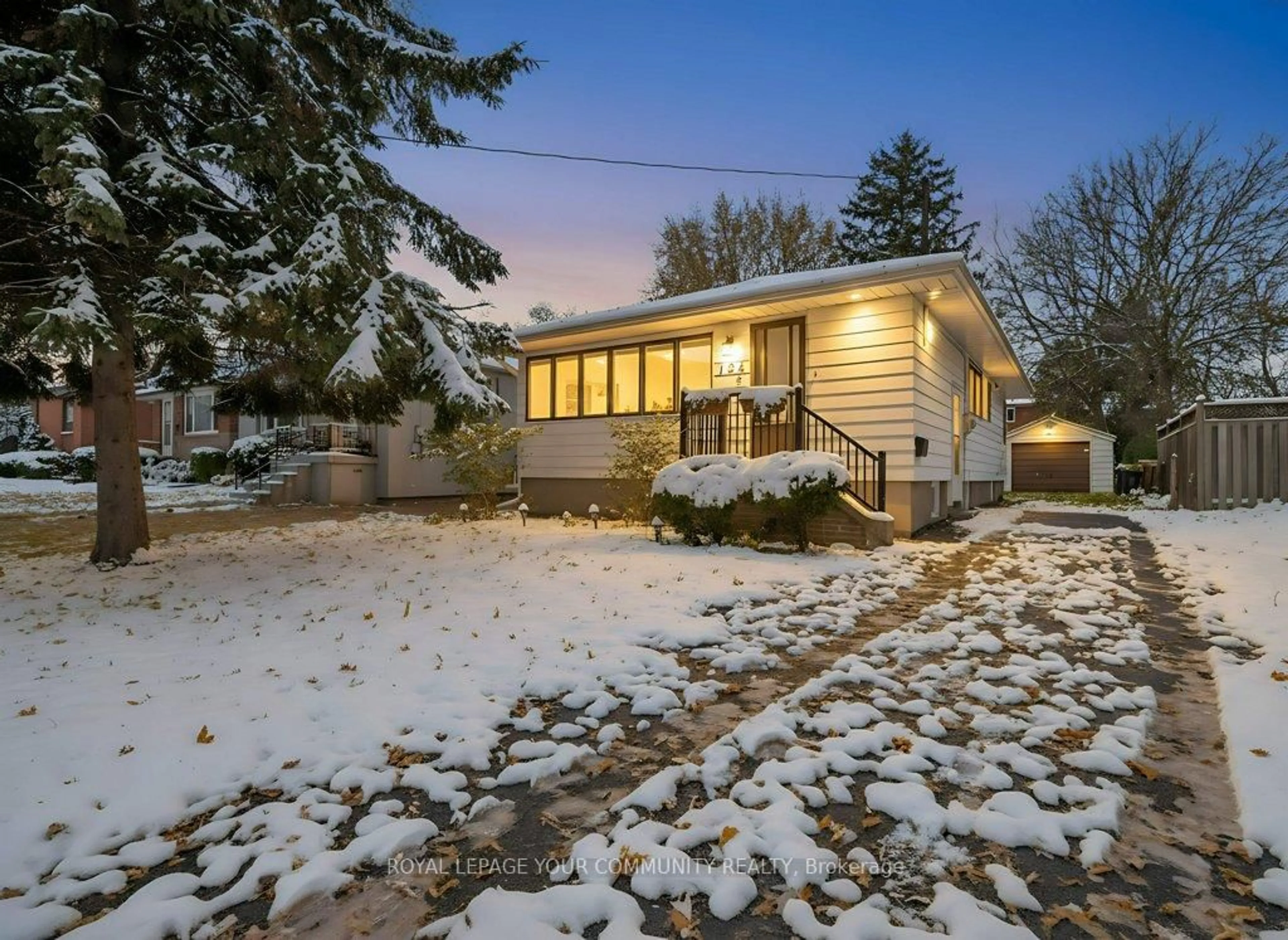 Unknown for 184 Hendon Ave, Toronto Ontario M2M 1A7