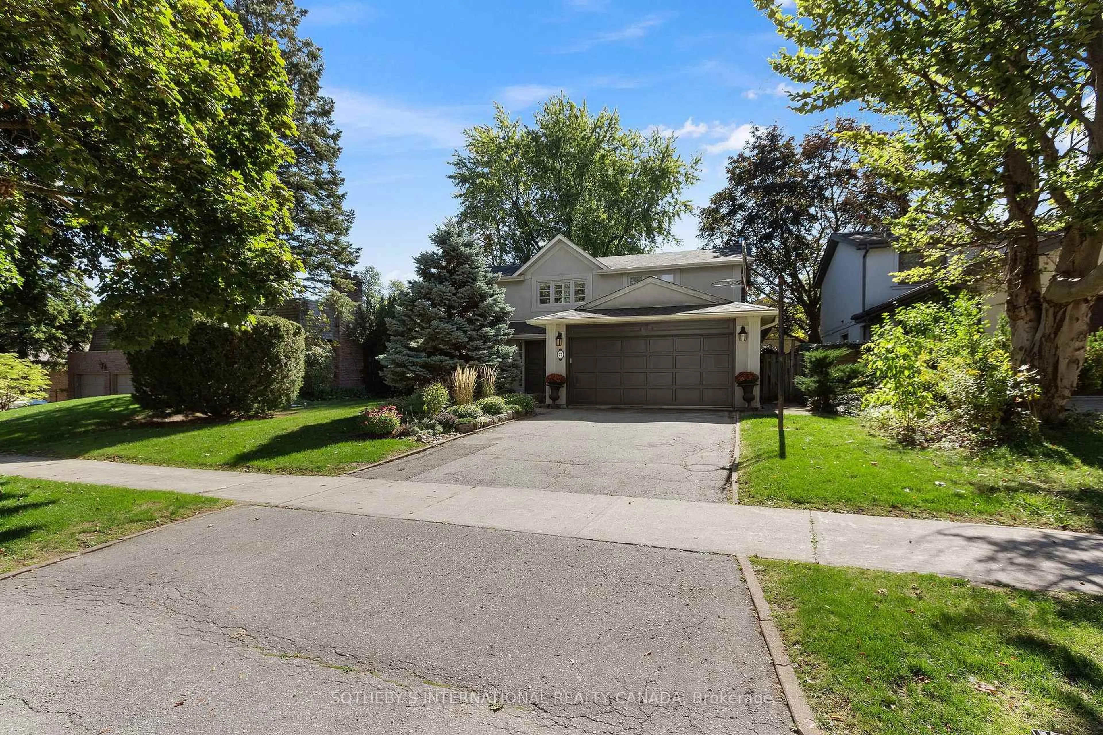 Unknown for 27 Bamboo Grve, Toronto Ontario M3B 2C6