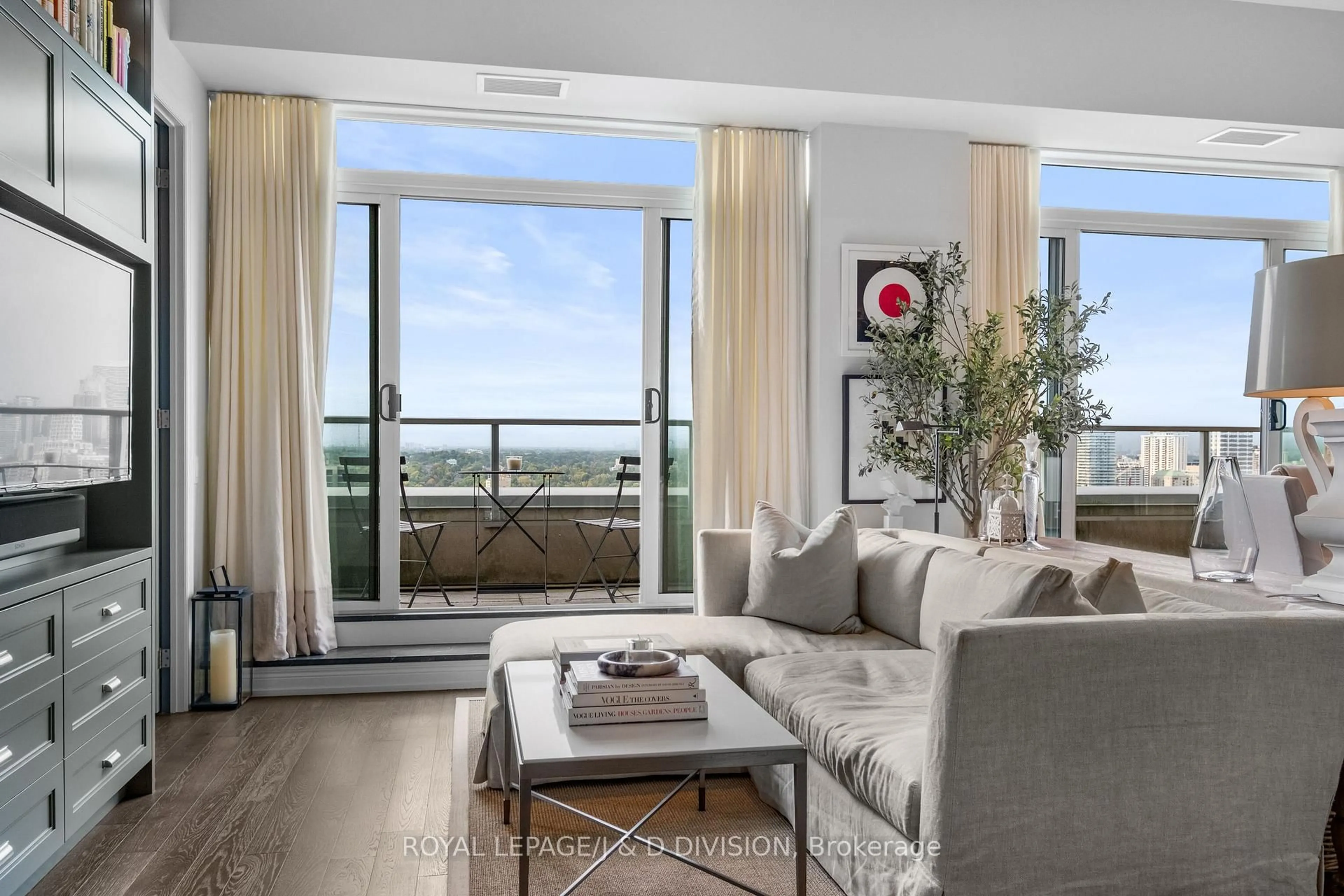 Living room with furniture, unknown for 111 St Clair Ave #1908, Toronto Ontario M4V 1N5