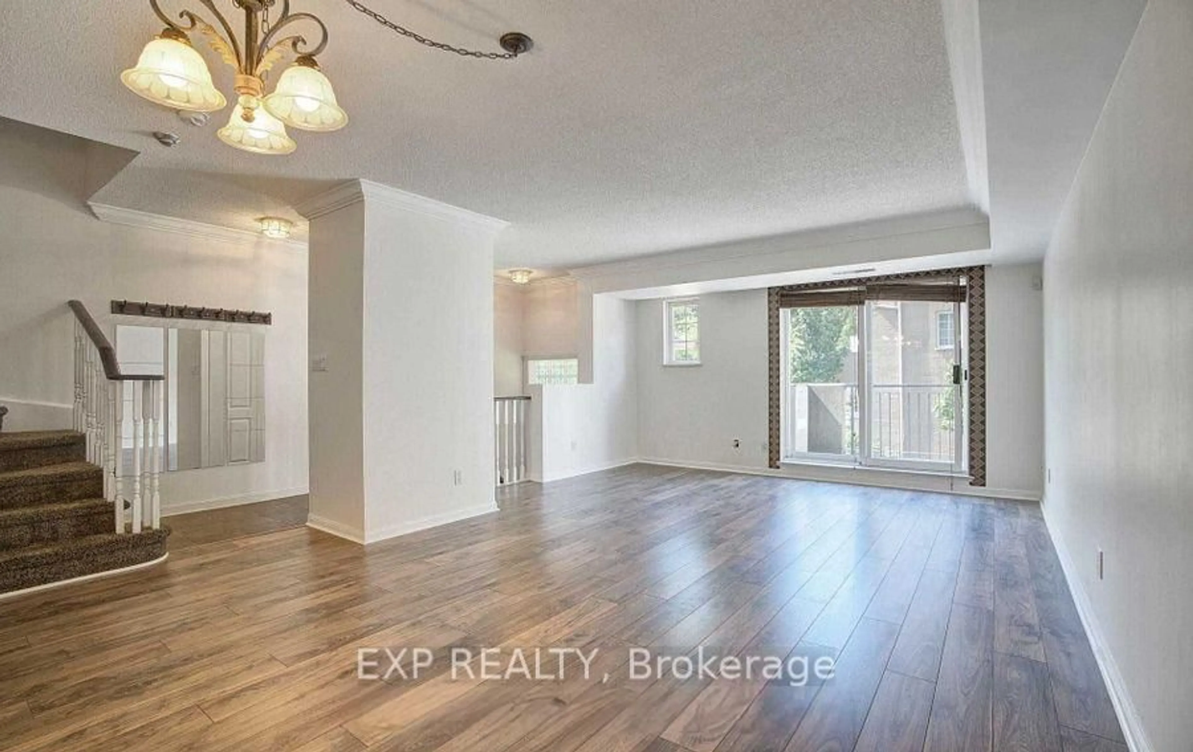 A pic of a room for 303 Grandview Way, Toronto Ontario M2N 6V3