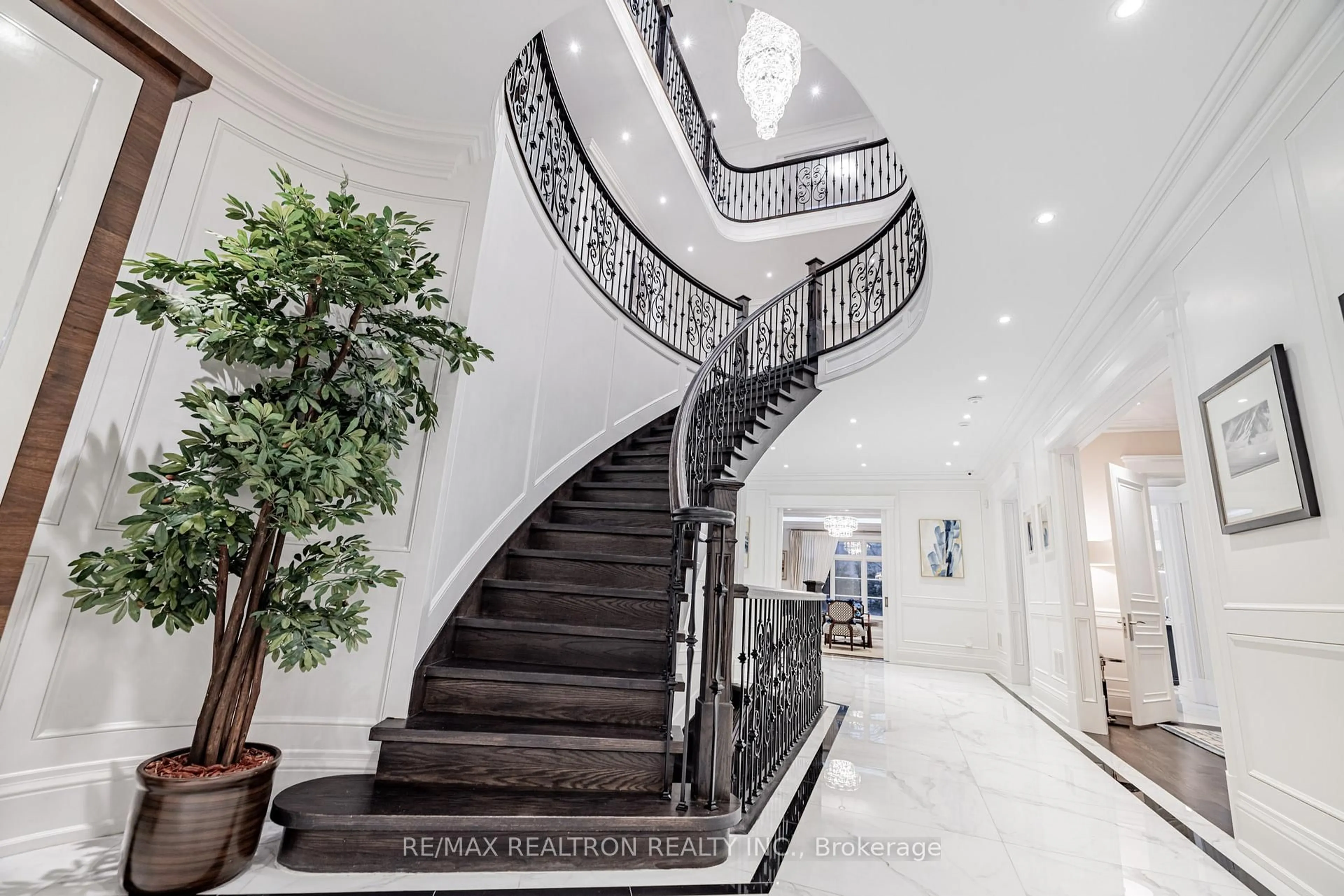 Unknown for 32 Truman Rd, Toronto Ontario M2L 2L5