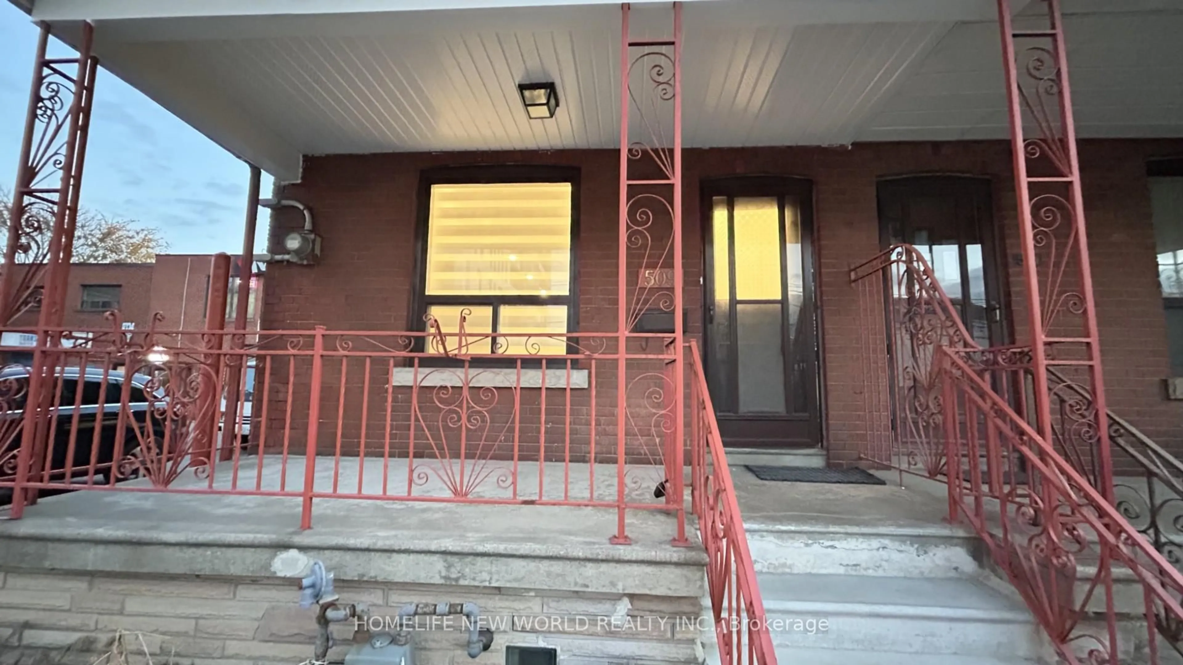 Unknown for 509 Dupont St, Toronto Ontario M6G 1Y6