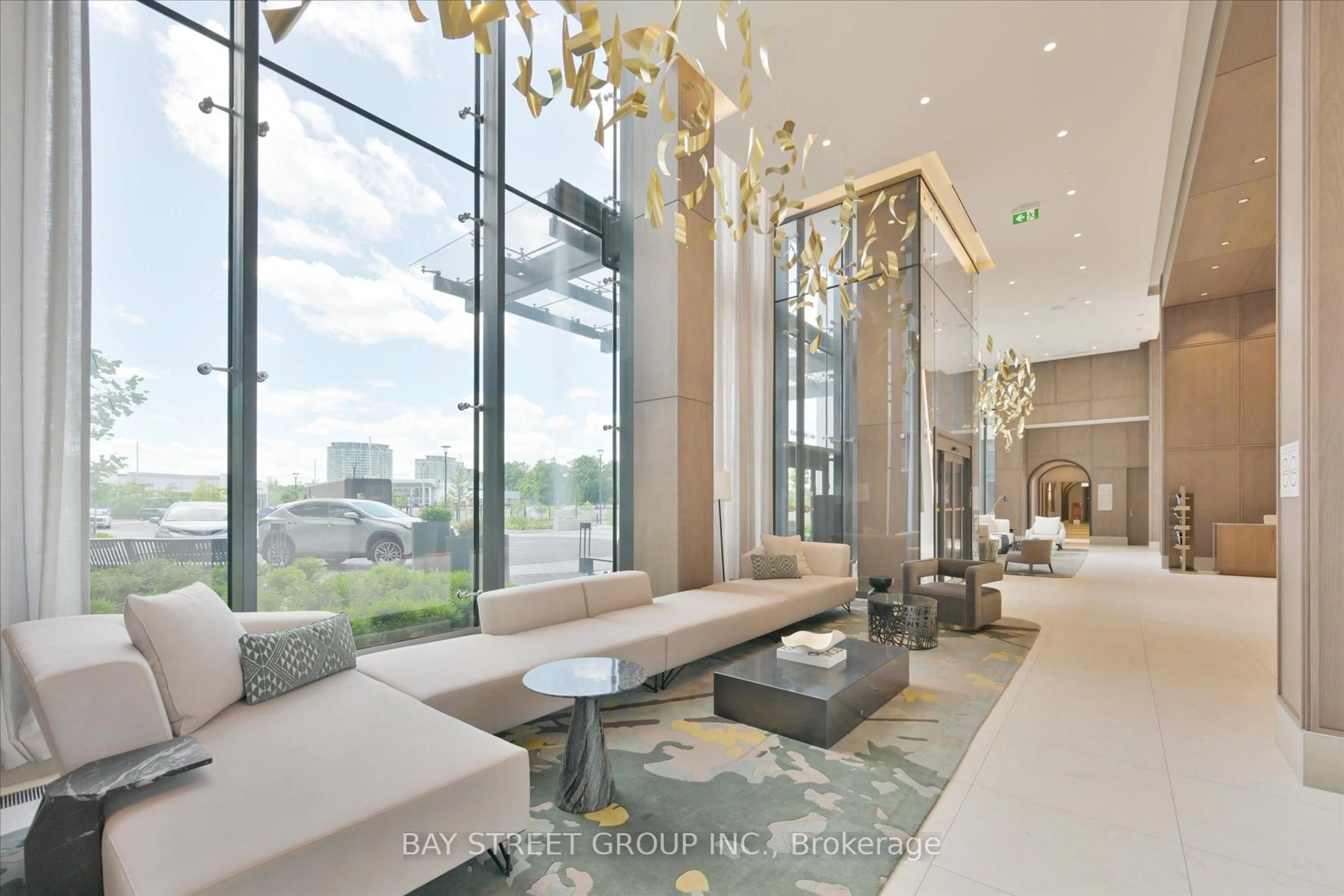 Indoor foyer for 30 Inn On The Park Dr #2707, Toronto Ontario M3C 0P8