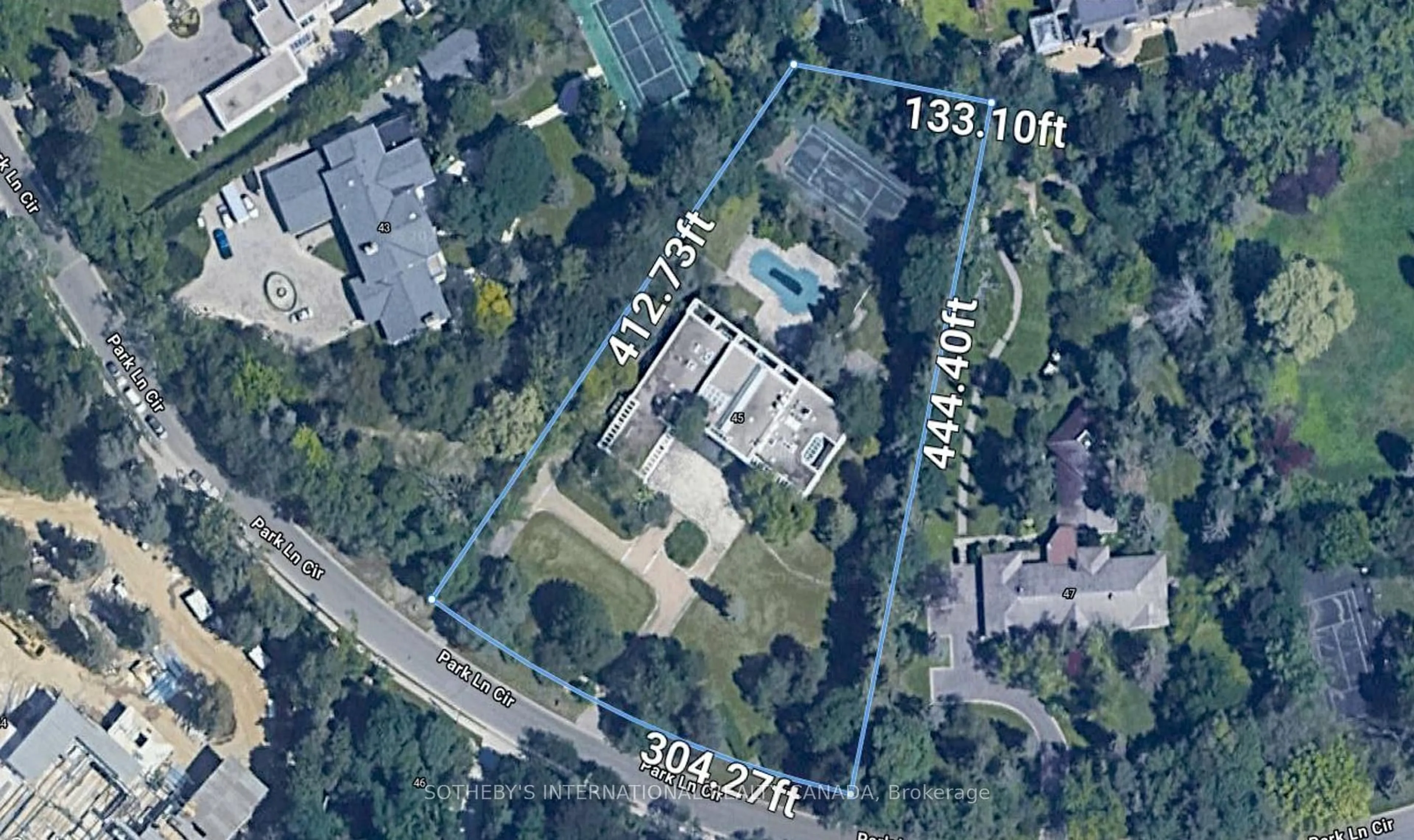 A pic from outside/outdoor area/front of a property/back of a property/a pic from drone, street for 45 Park Lane Circ, Toronto Ontario M3C 2N3