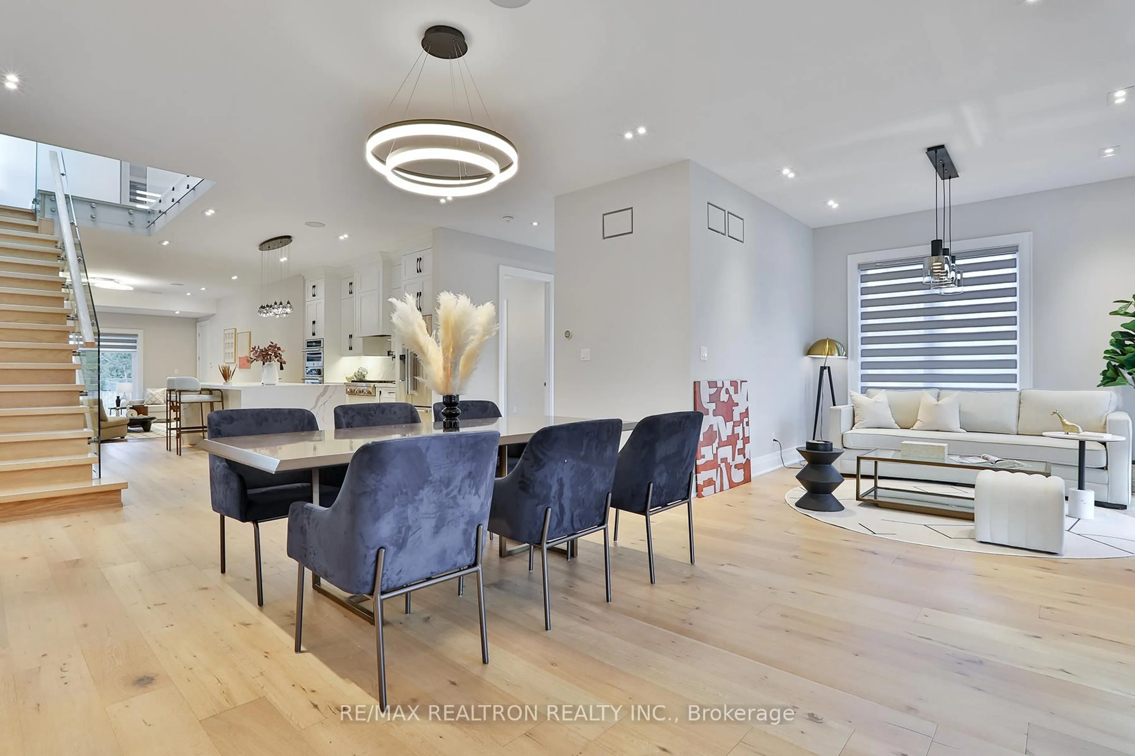 Unknown for 180 Goulding Ave, Toronto Ontario M2R 2P4