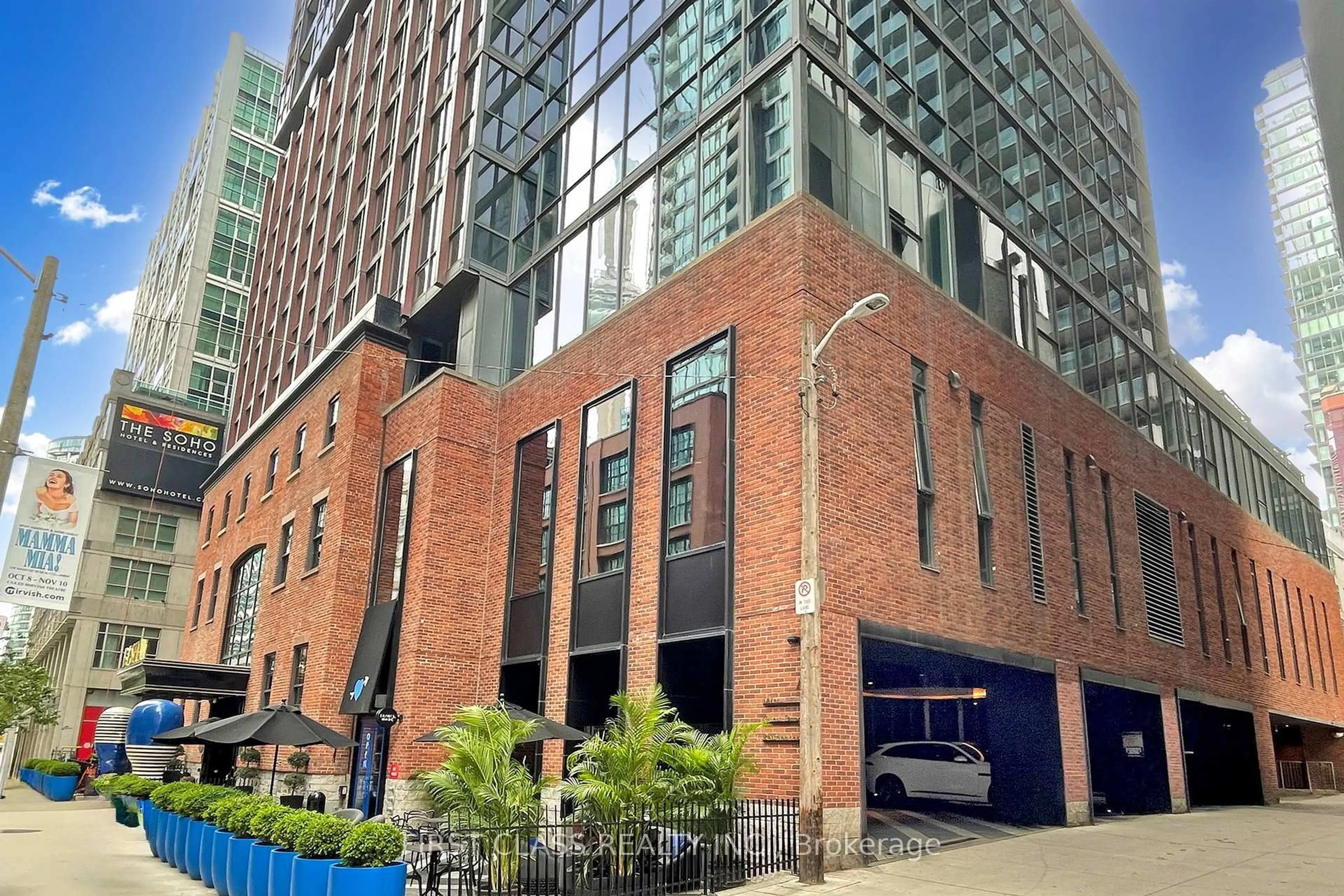 Unknown for 88 Blue Jays Way #2708, Toronto Ontario M5V 0L7