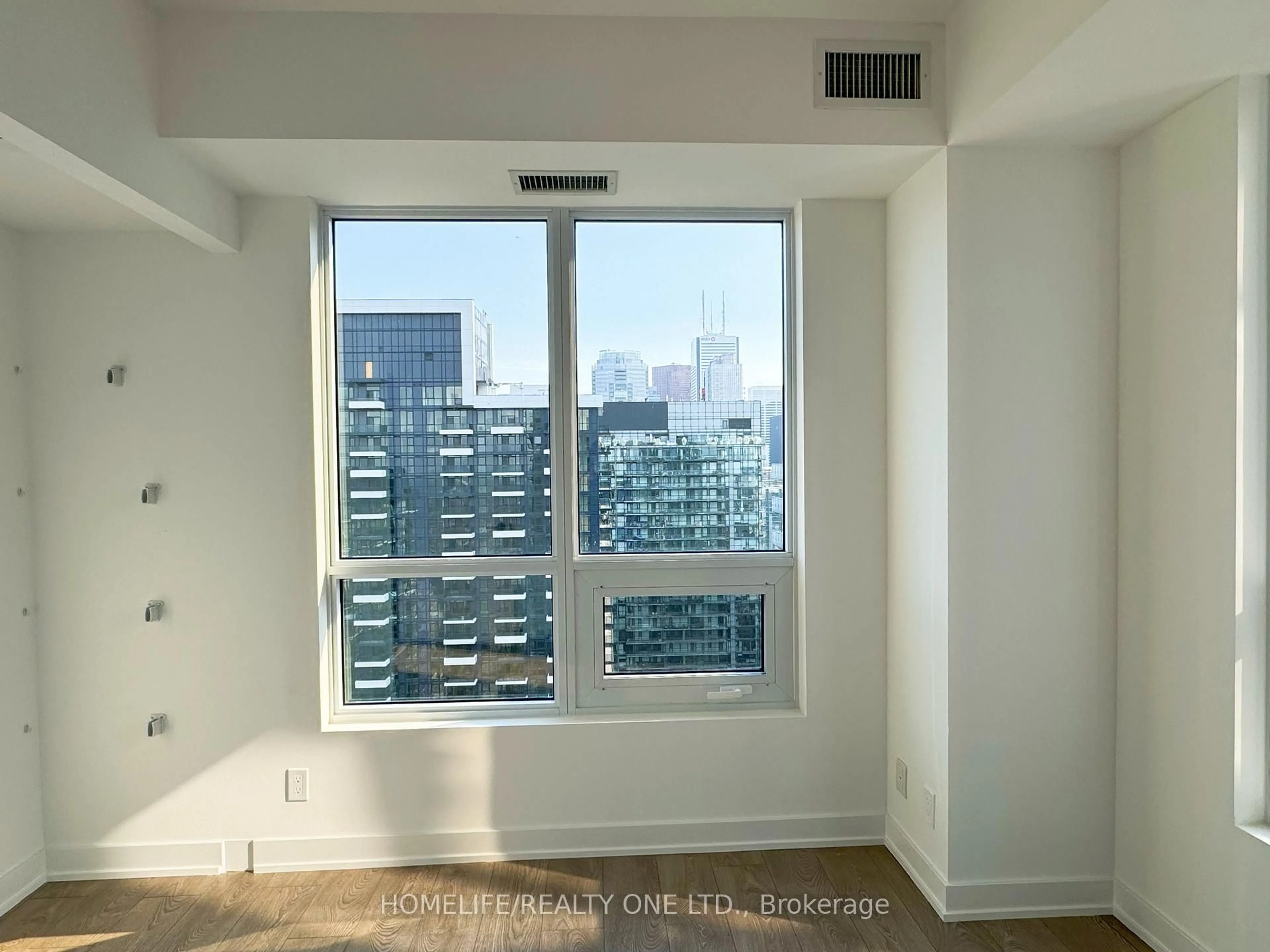 A pic of a room for 108 Peter St #4505, Toronto Ontario M5V 0W2