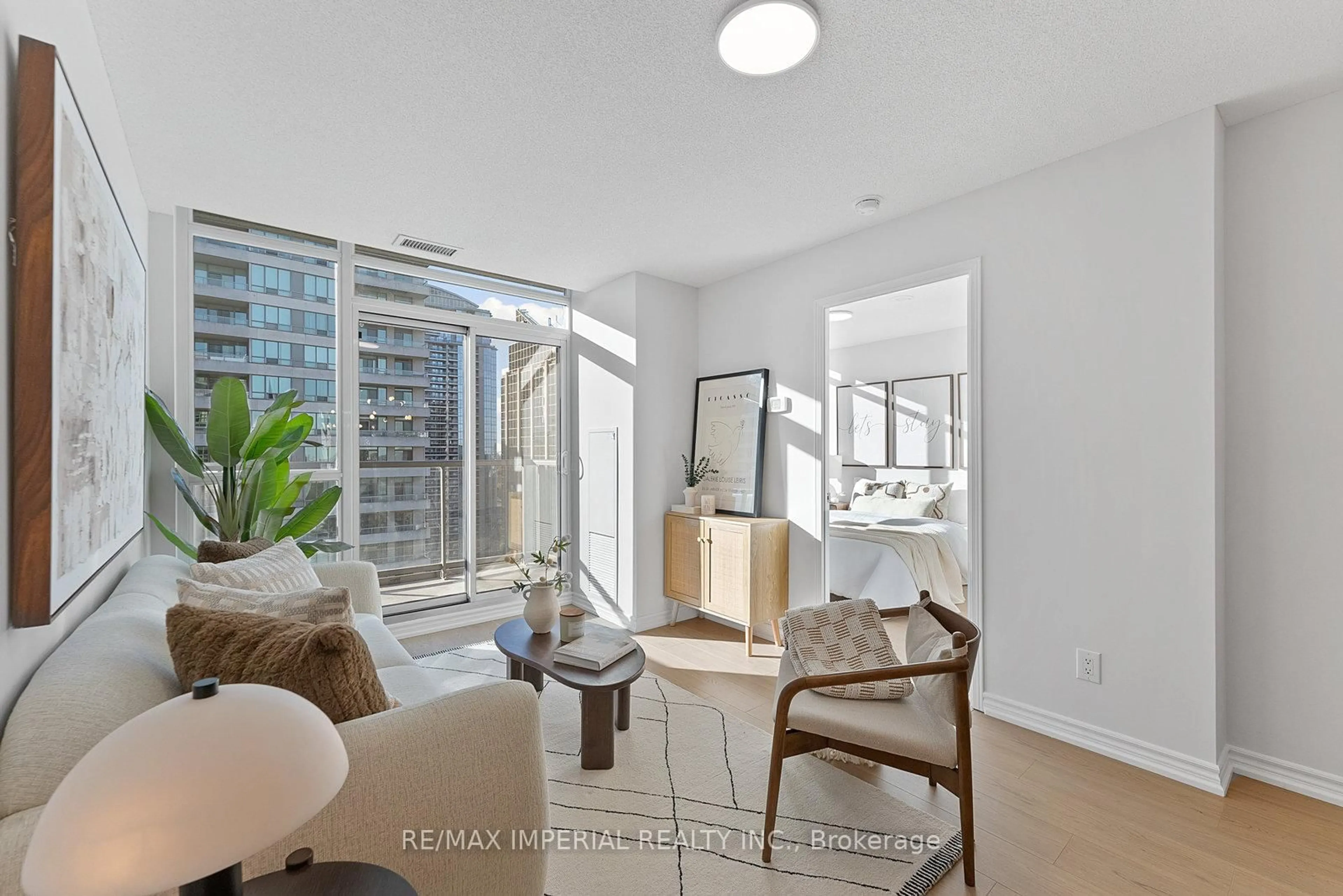 A pic of a room for 35 Hollywood Ave #2318, Toronto Ontario M2N 0A9