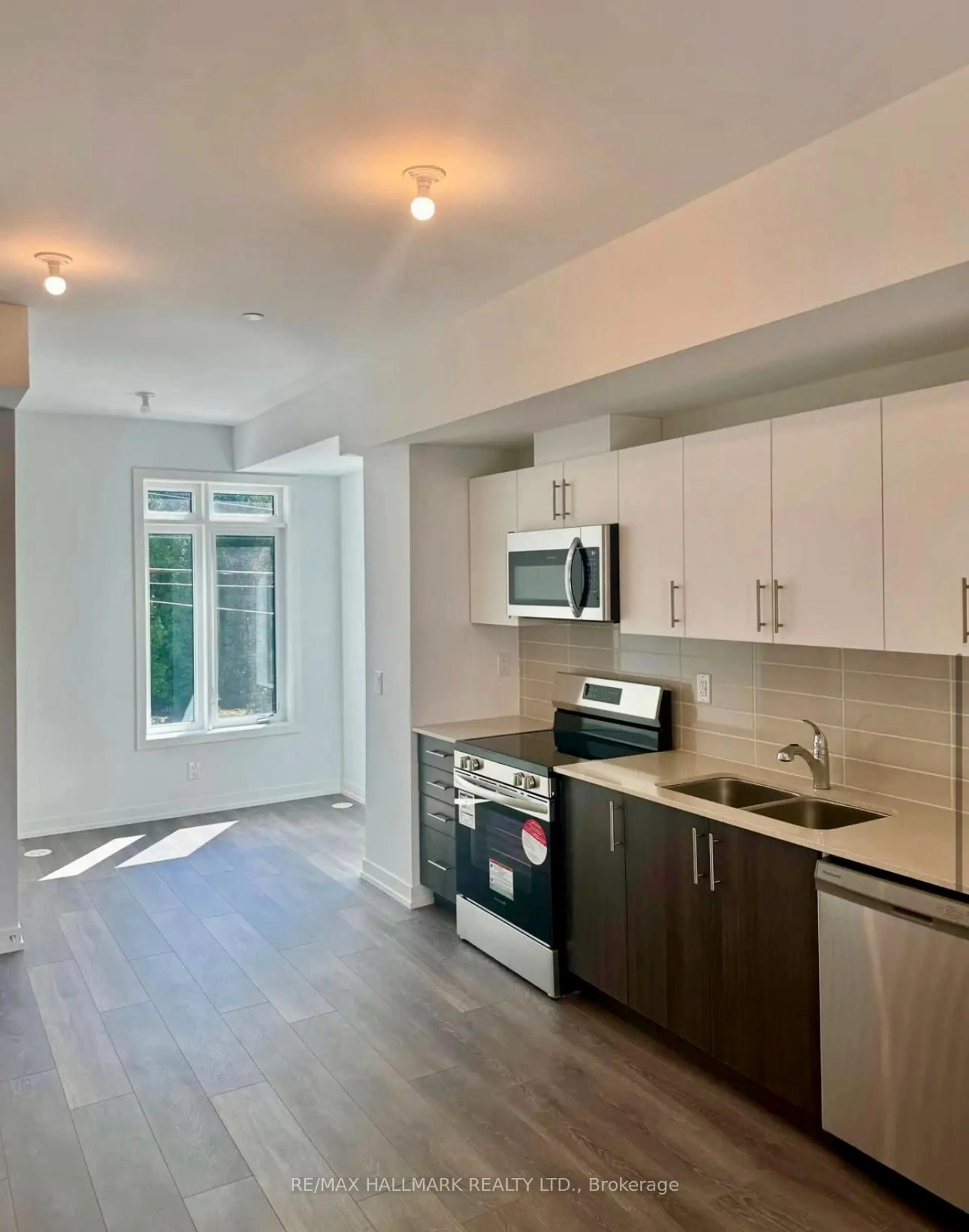 Unknown for 68A Tisdale Ave, Toronto Ontario M4A 1C5