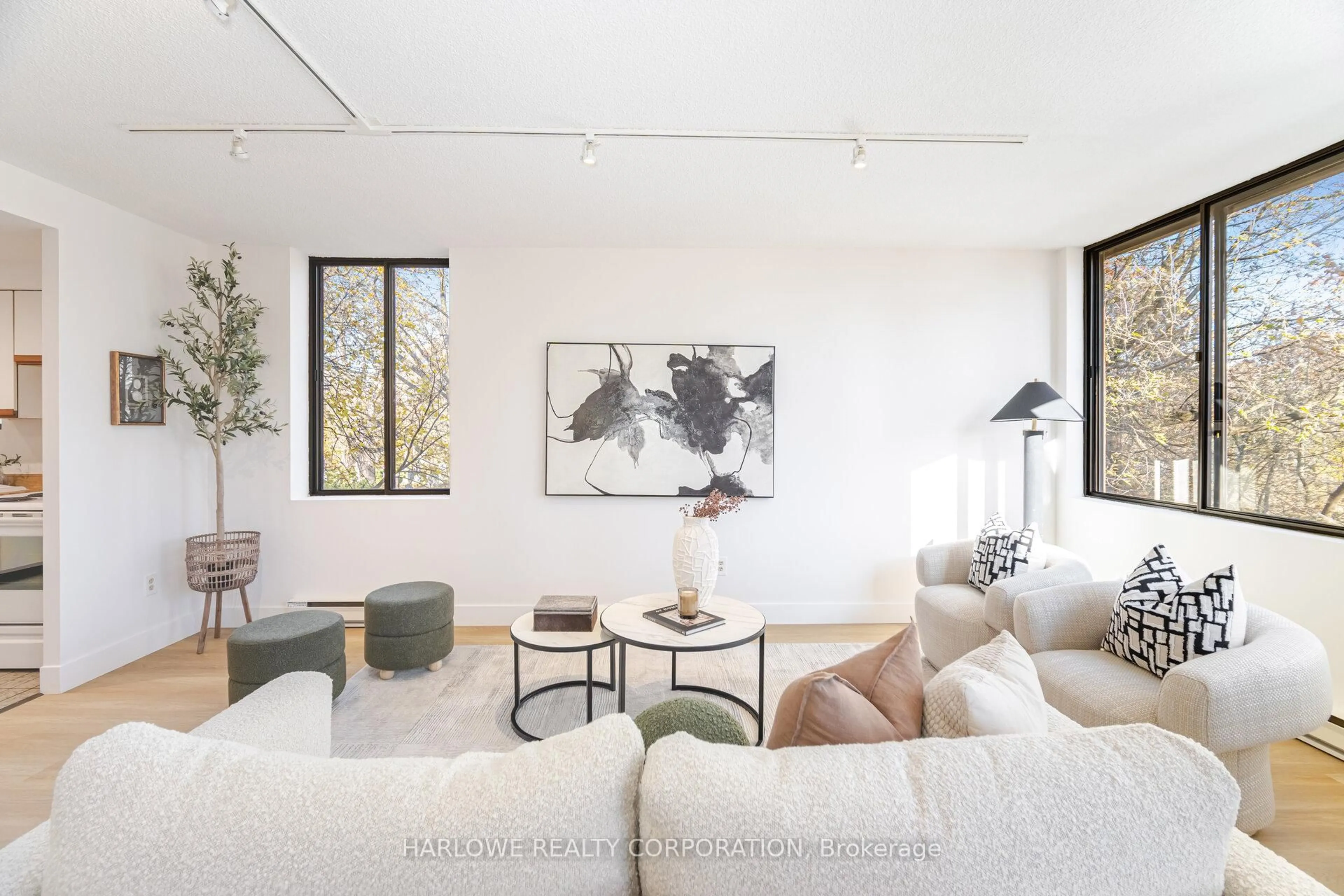 Living room with furniture, unknown for 30 Glen Elm Ave #309, Toronto Ontario M4T 1T7