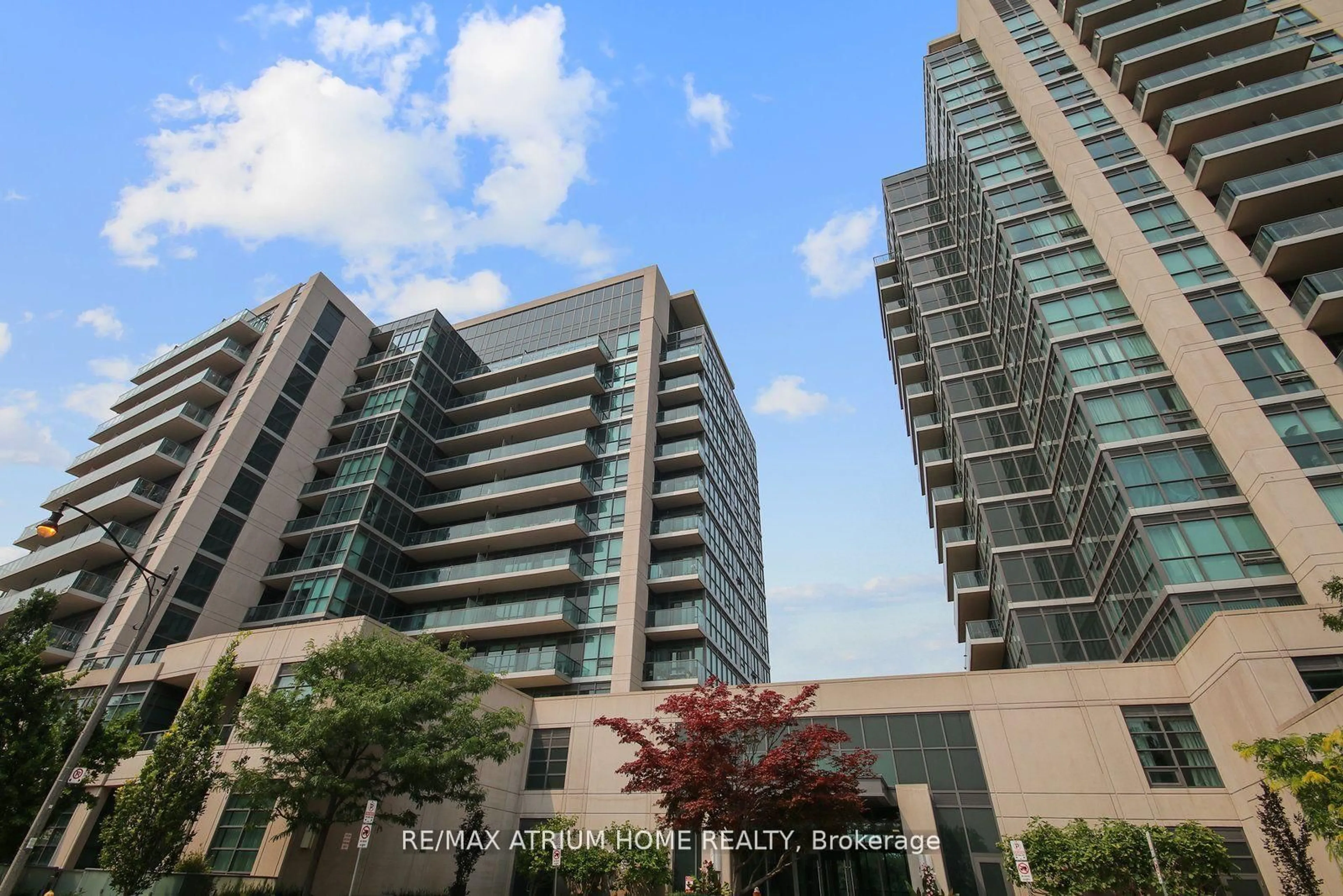 Unknown for 35 Brian Peck Cres #Ph09, Toronto Ontario M4G 0A5