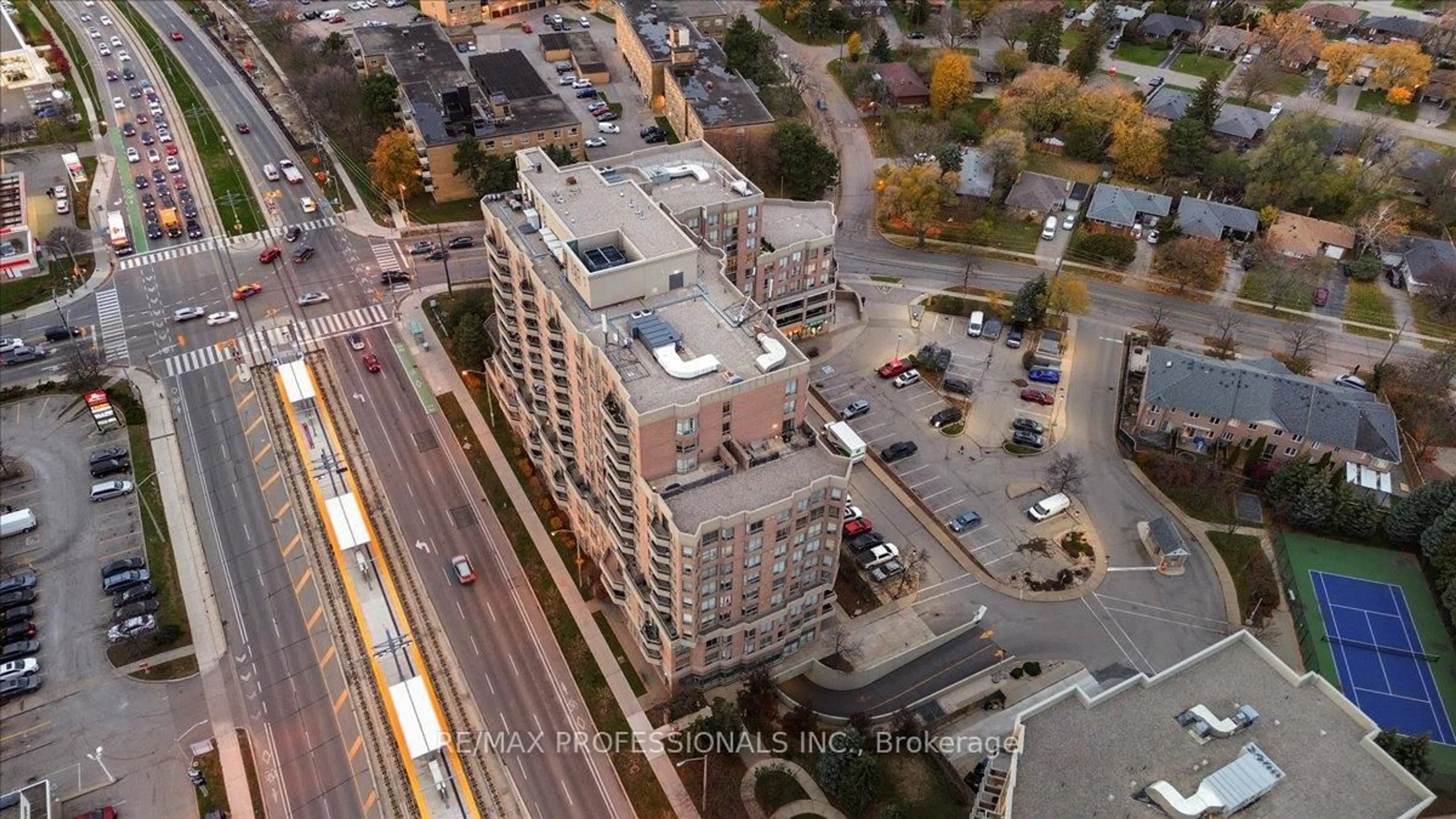 A pic from outside/outdoor area/front of a property/back of a property/a pic from drone, city buildings view from balcony for 1700 Eglinton Ave #912, Toronto Ontario M4A 2X4