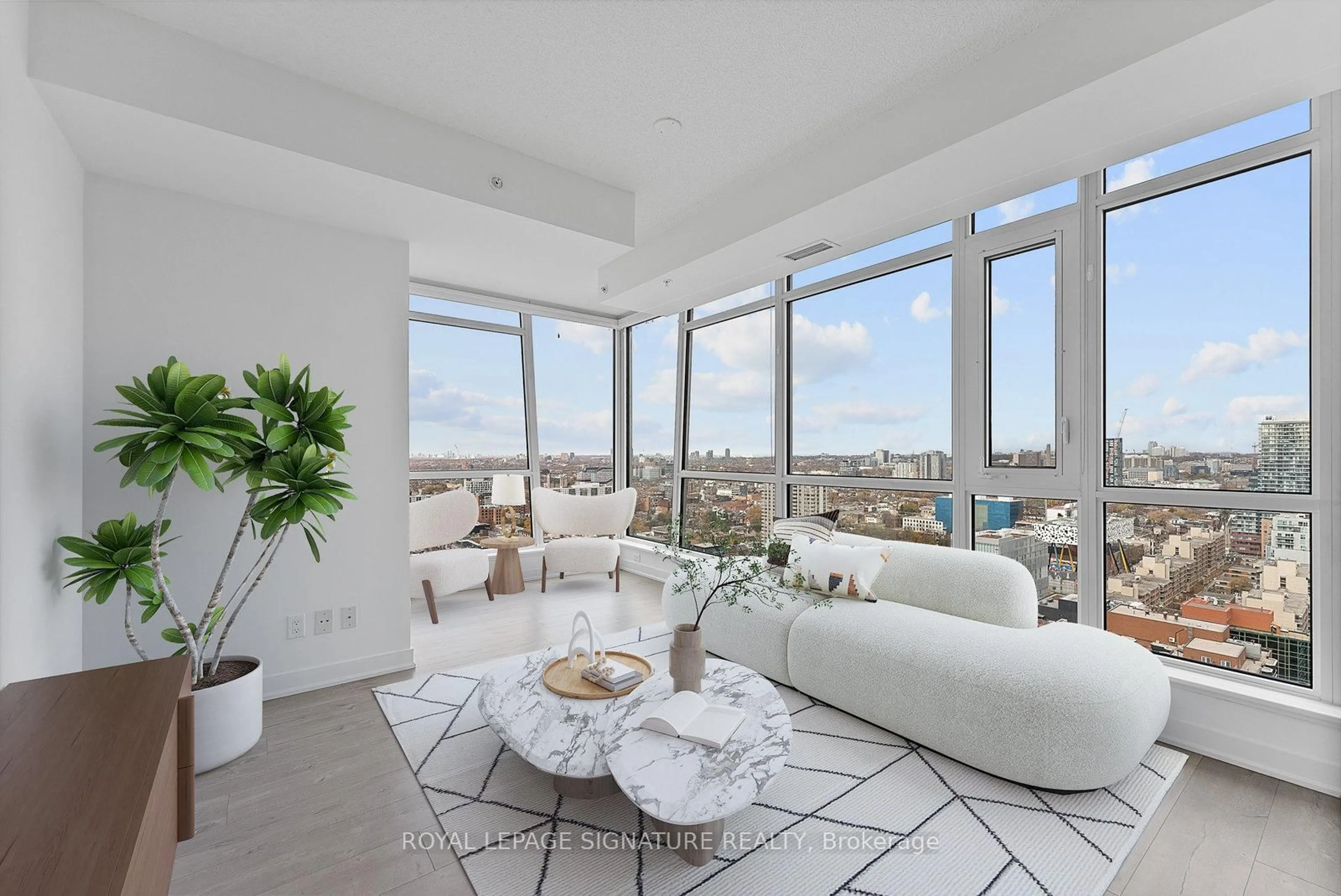 Living room with furniture, unknown for 199 Richmond St #2906, Toronto Ontario M5V 0H4