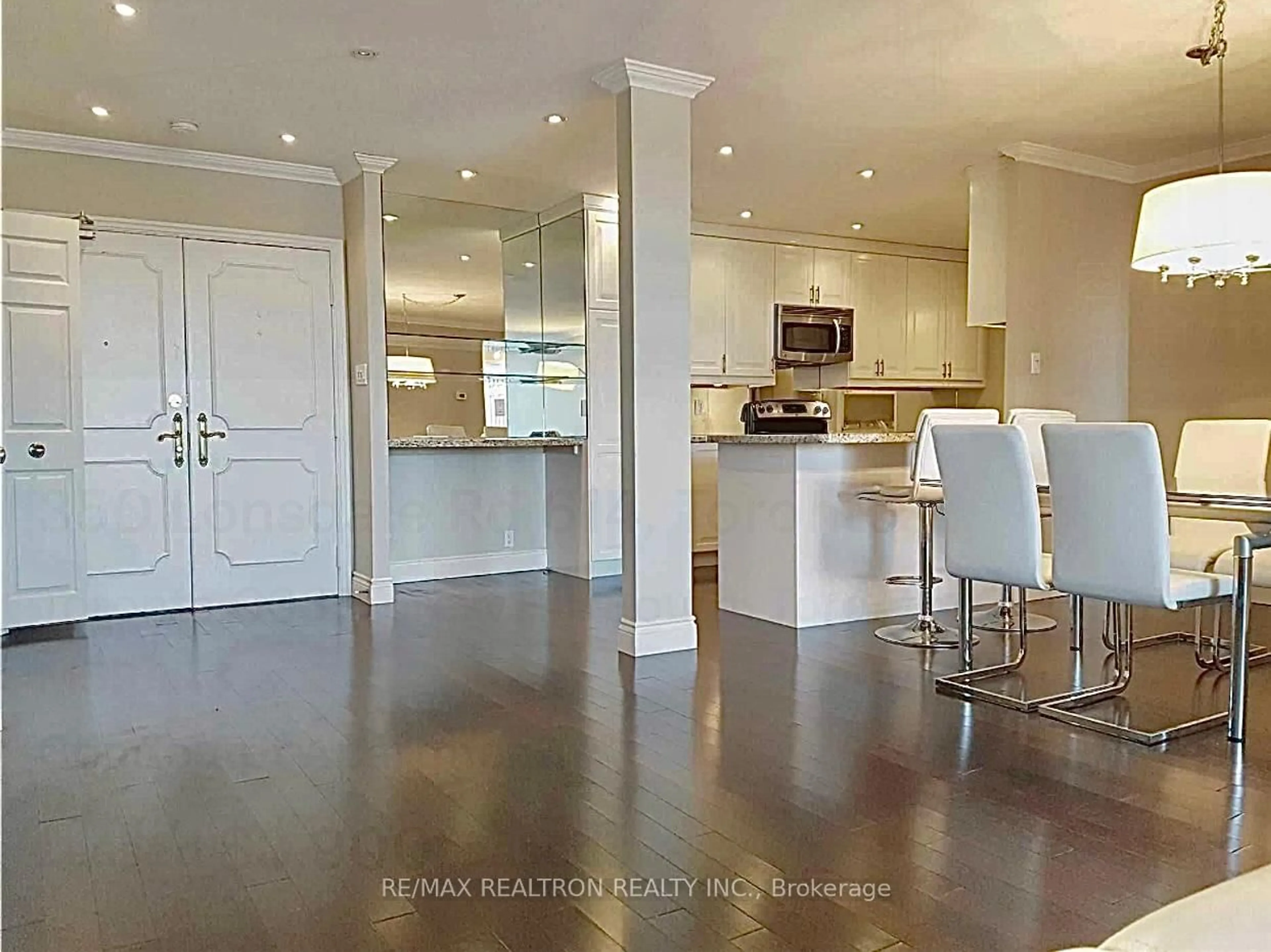 Open concept kitchen, unknown for 350 Lonsdale Rd #614, Toronto Ontario M5P 1R6