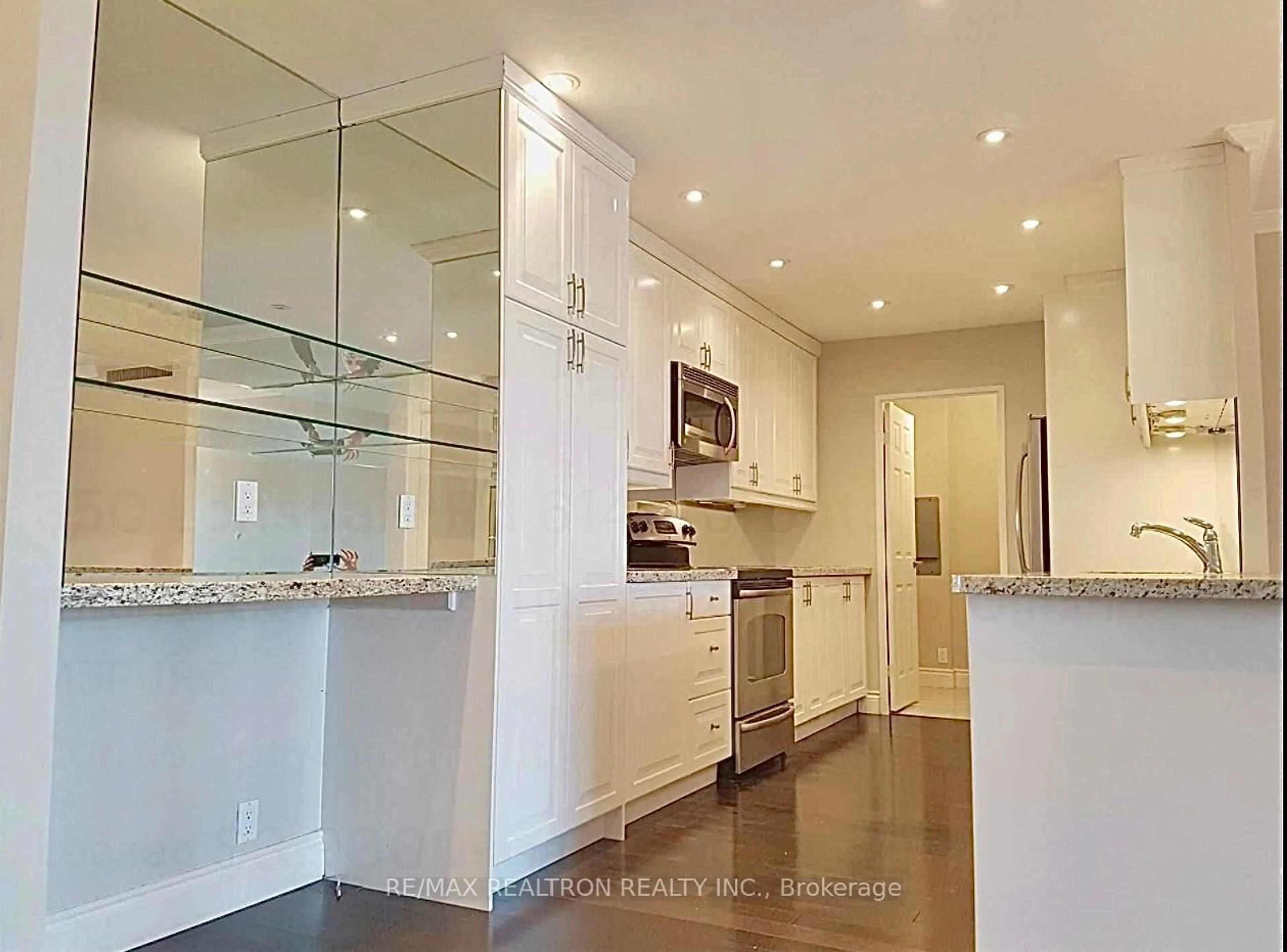 Contemporary kitchen, ceramic/tile floor for 350 Lonsdale Rd #614, Toronto Ontario M5P 1R6