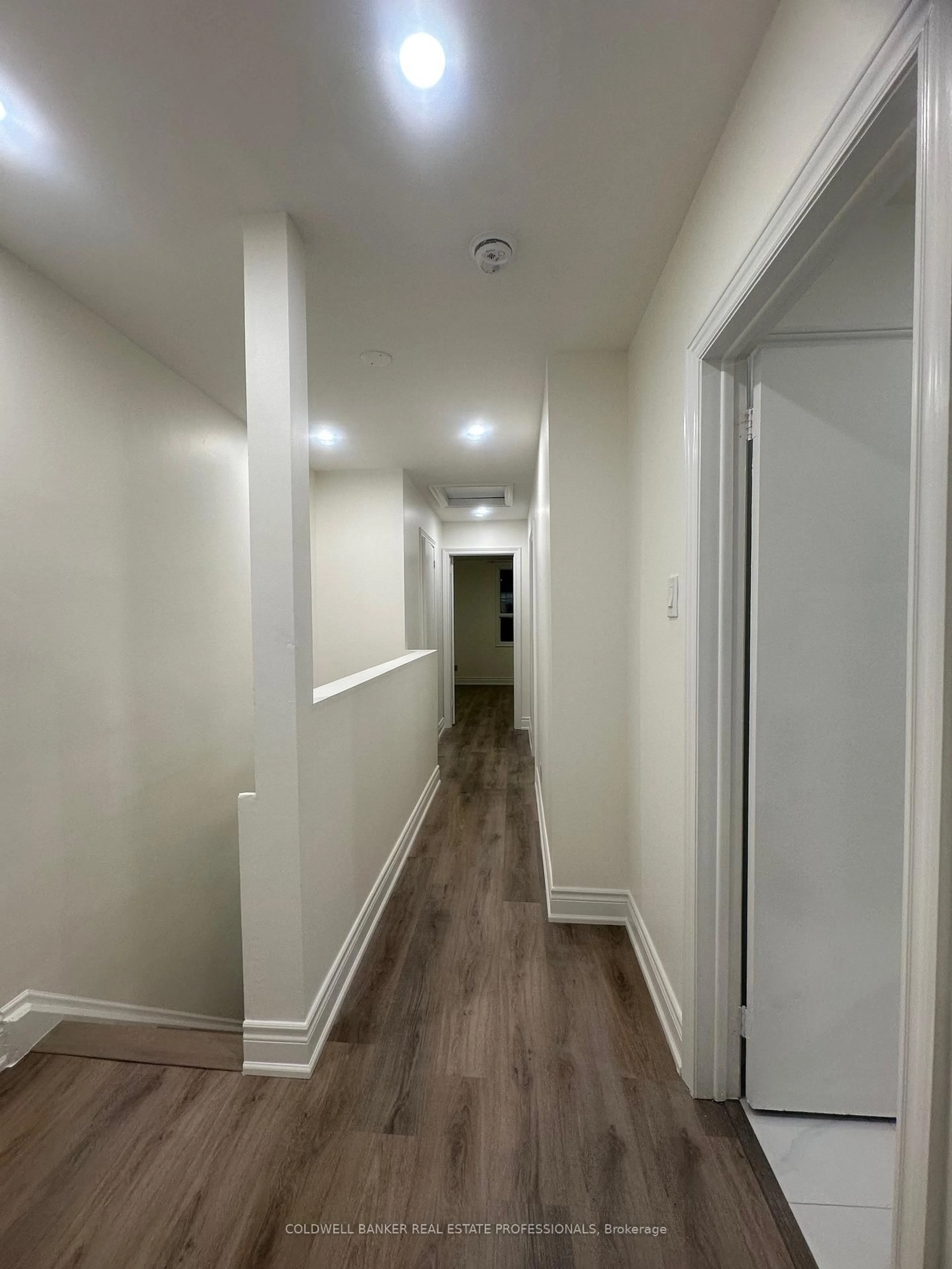 A pic of a room for 113B Soudan Ave, Toronto Ontario M4S 1V5