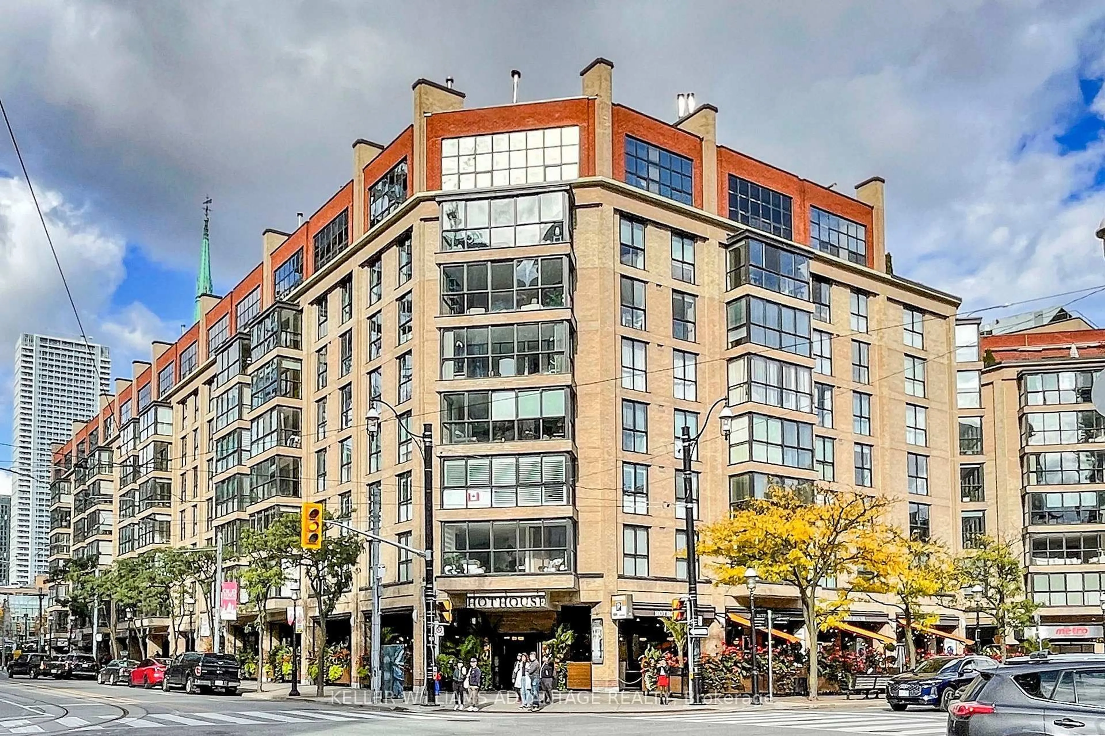 Unknown for 35 Church St #713, Toronto Ontario M5E 1T3