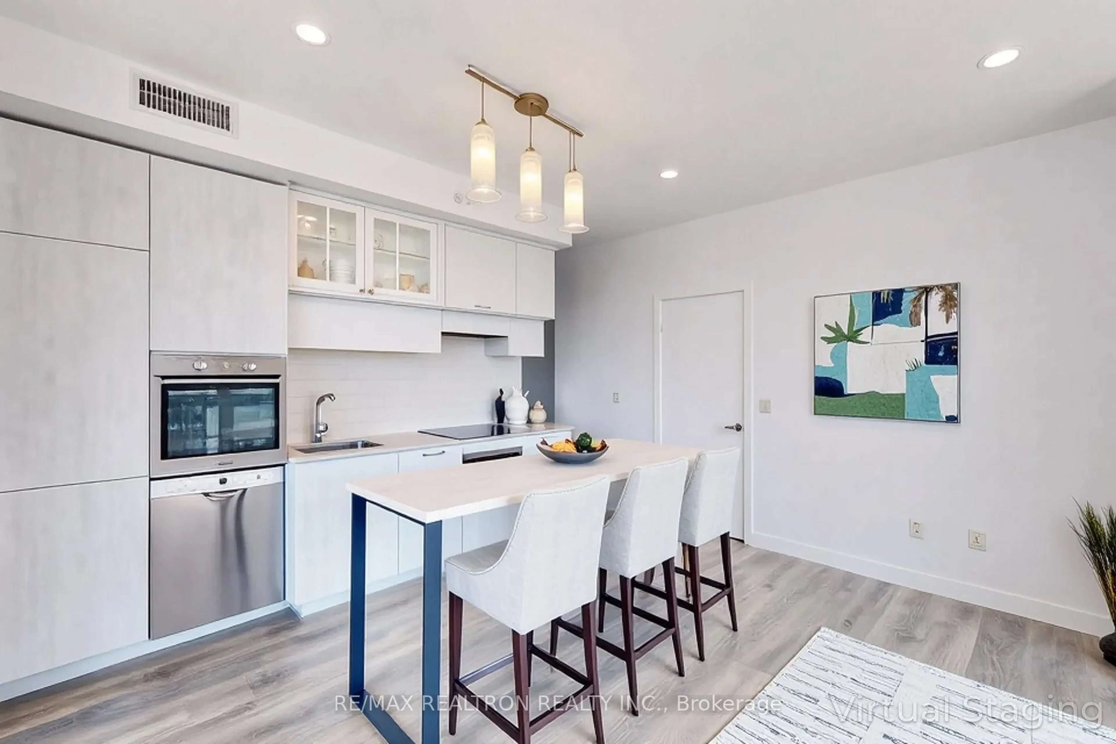 Open concept kitchen, unknown for 8 Eglinton Ave #1602, Toronto Ontario M4P 1A6