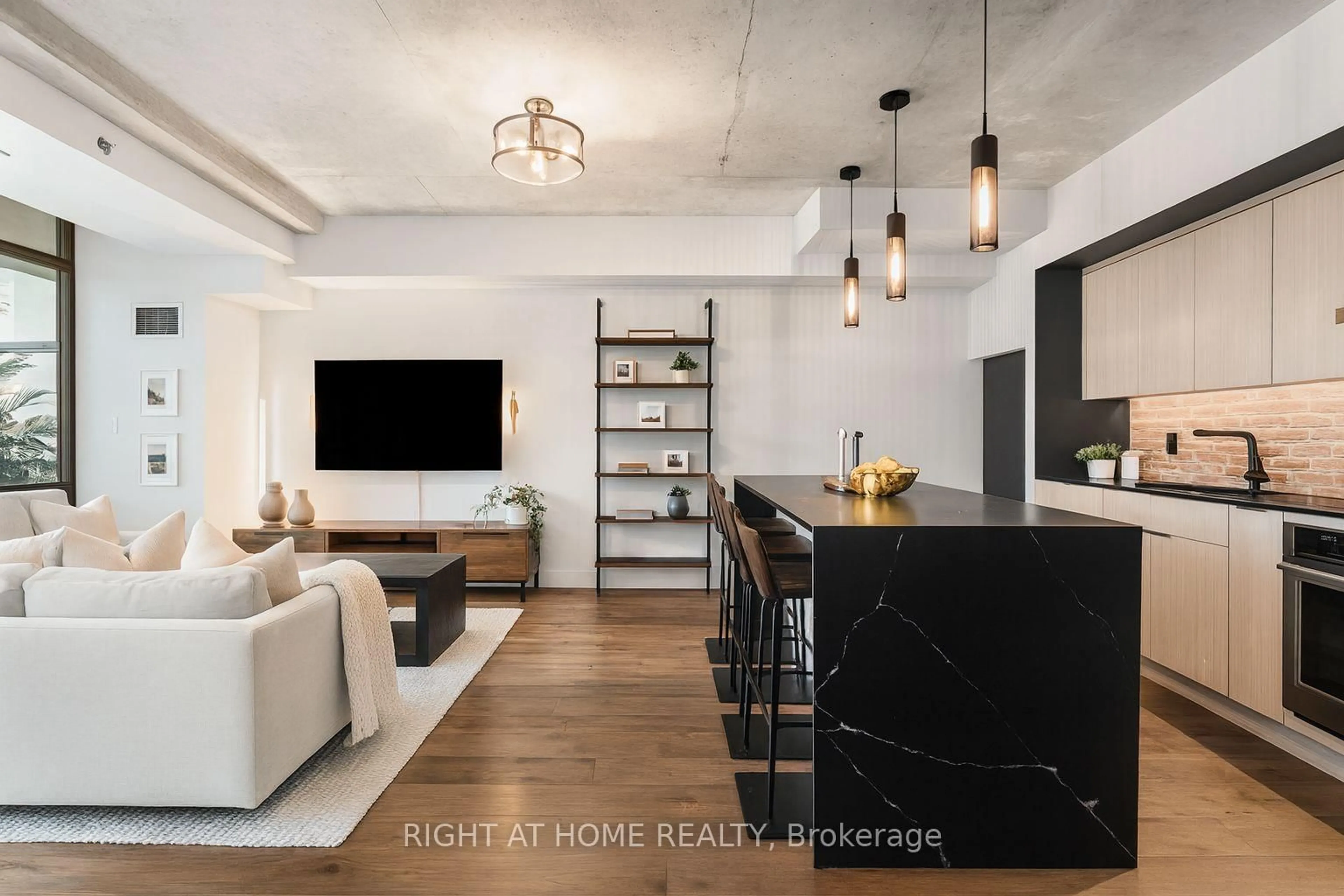 Open concept kitchen, unknown for 55 STEWART St #929, Toronto Ontario M5V 2V1