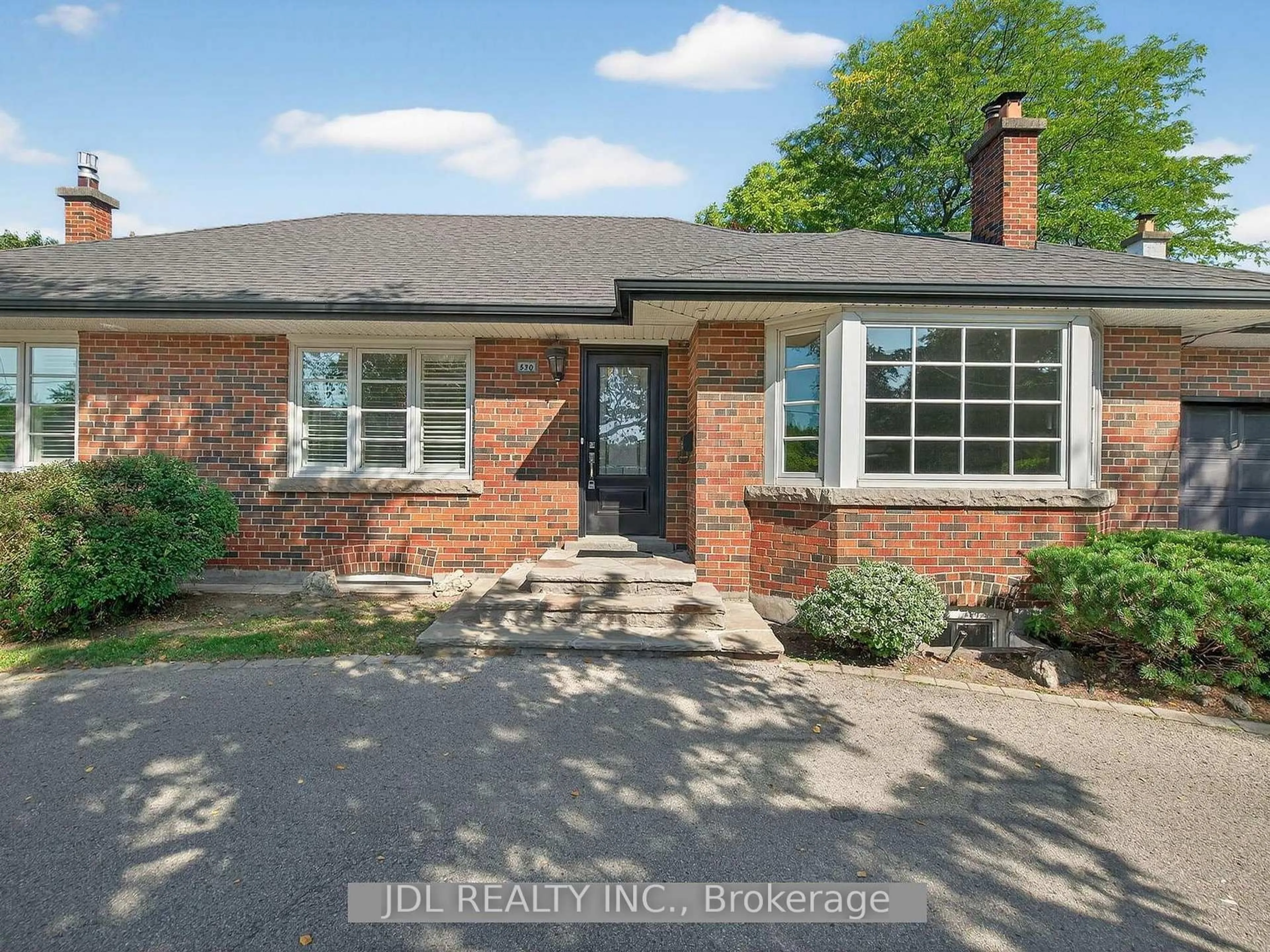Home with brick exterior material, street for 530 Blythwood Rd, Toronto Ontario M4N 1B3