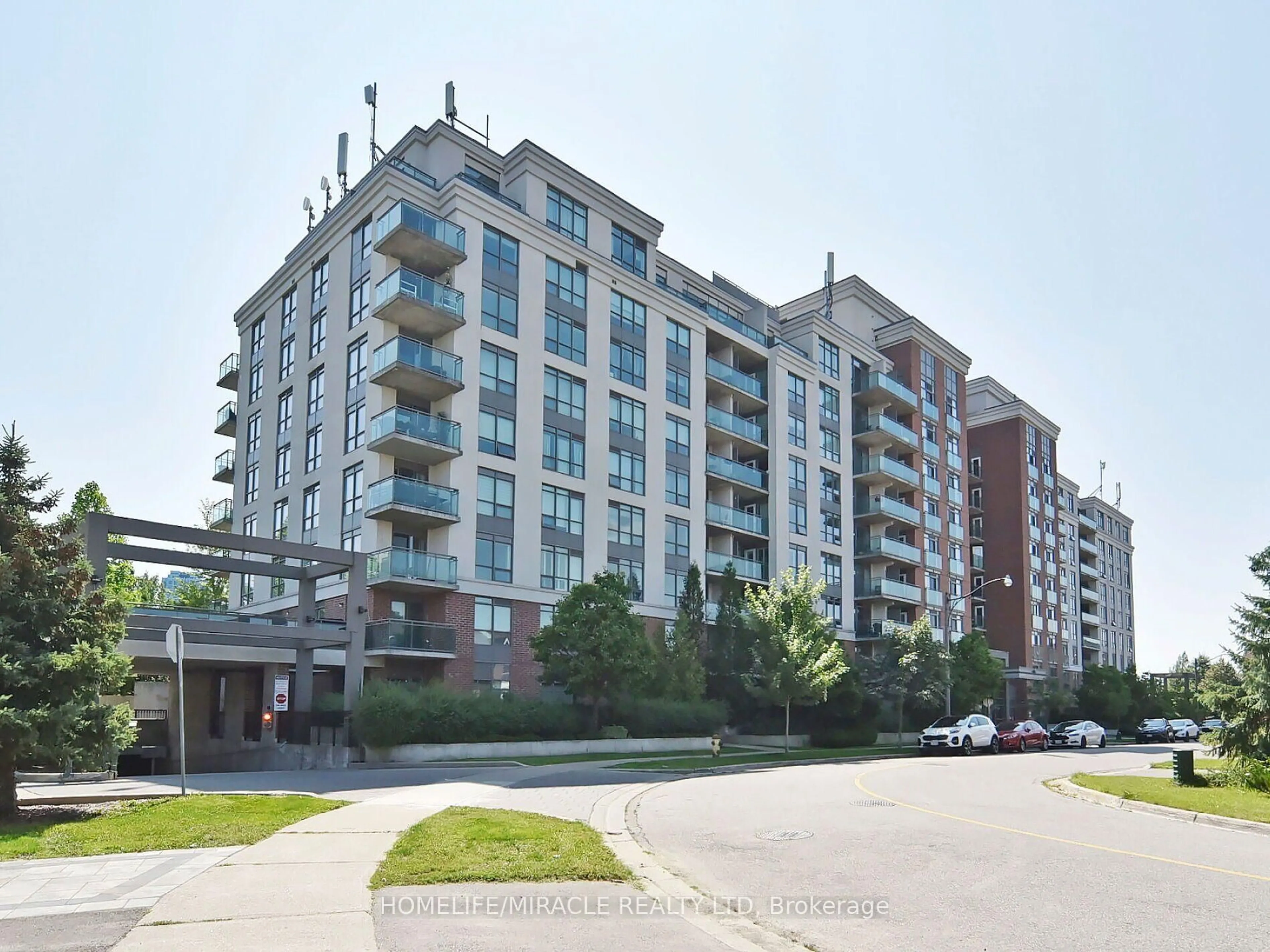 Unknown for 120 Dallimore Circ #519, Toronto Ontario M3C 4J1