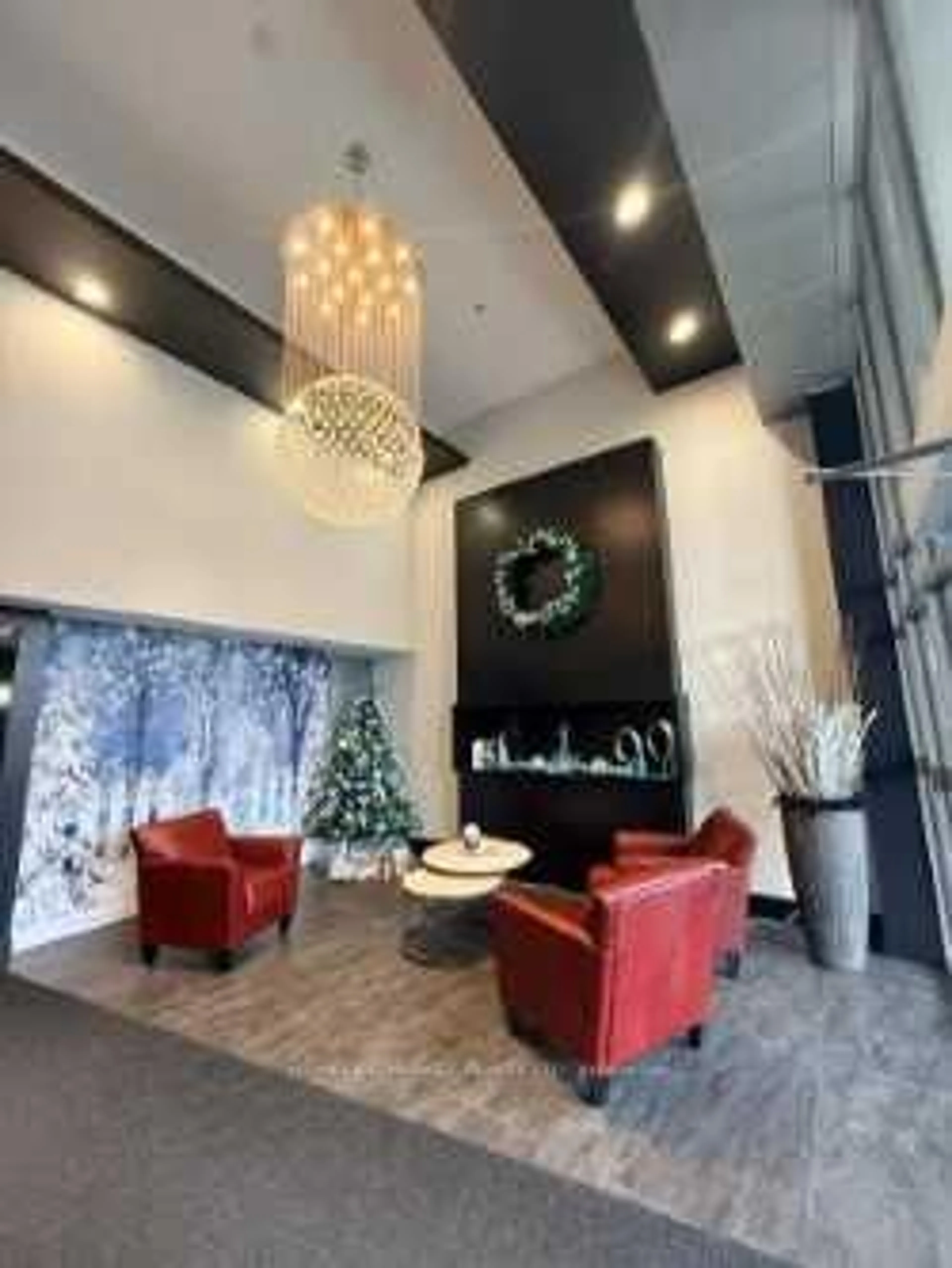 Lobby for 120 Dallimore Circ #519, Toronto Ontario M3C 4J1