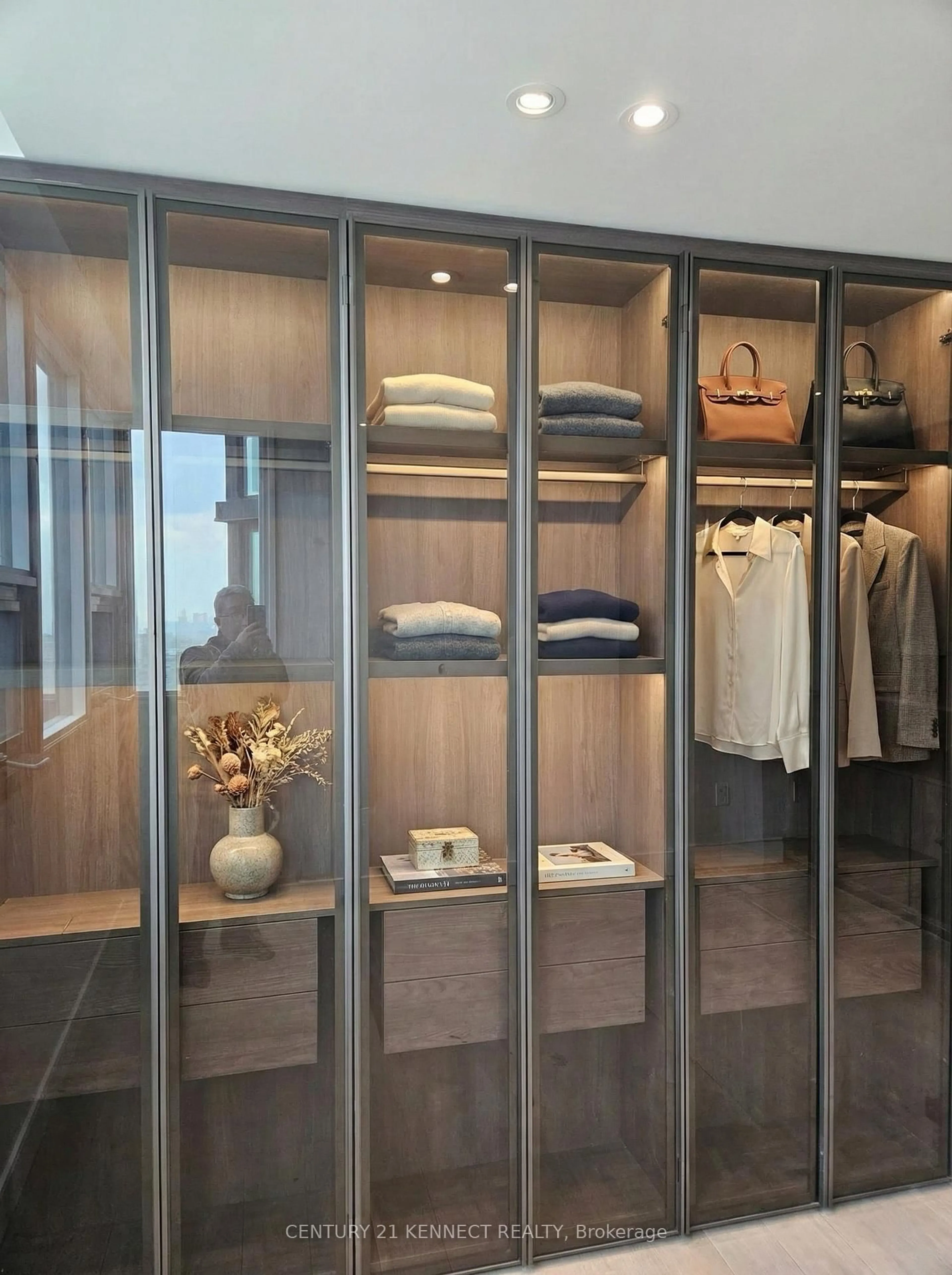 Storage room or clothes room or walk-in closet for 3303 Don Mills Rd #2407, Toronto Ontario M2J 4T6