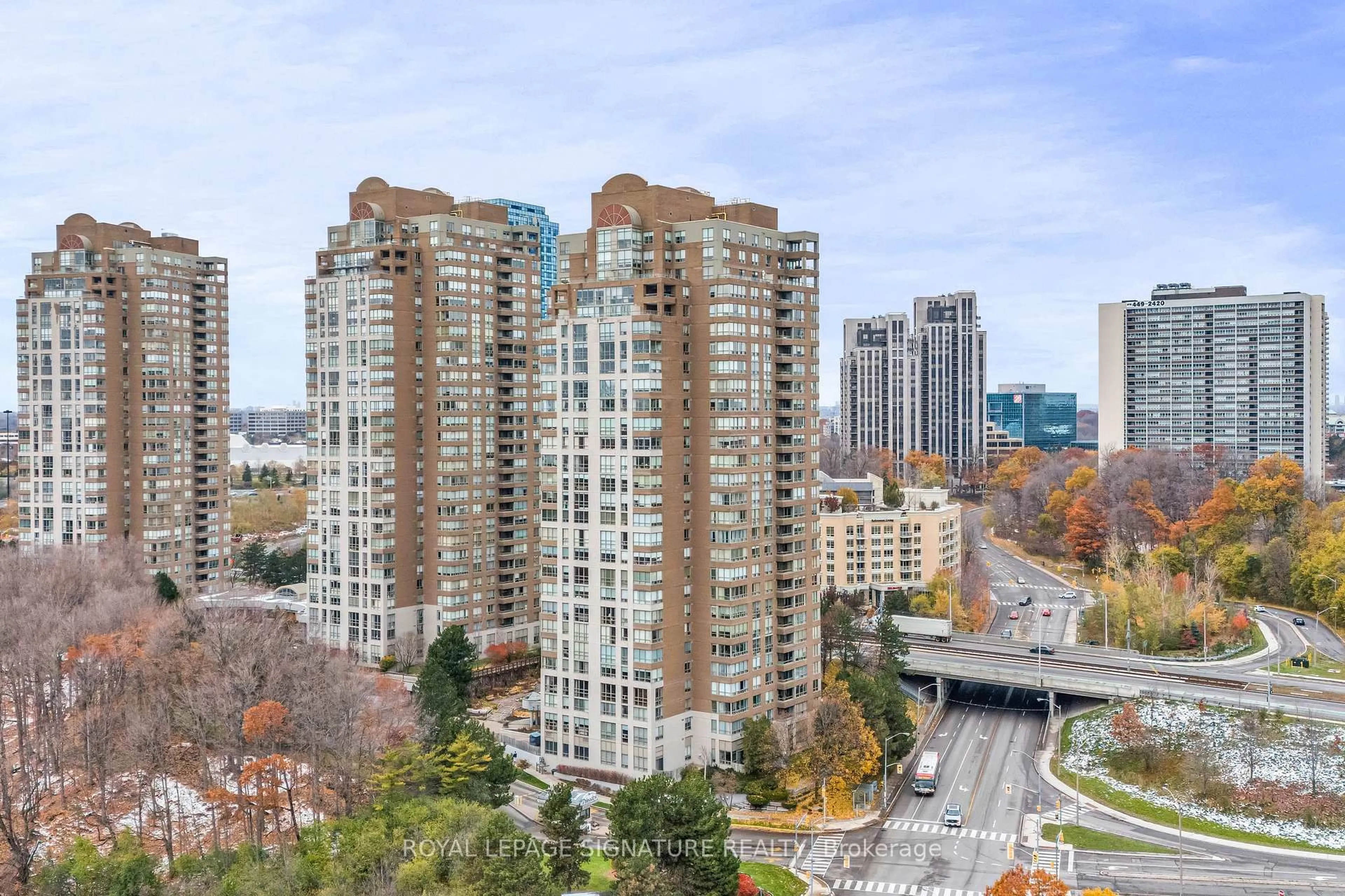 A pic from outside/outdoor area/front of a property/back of a property/a pic from drone, city buildings view from balcony for 195 Wynford Dr #1804, Toronto Ontario M3C 3P3