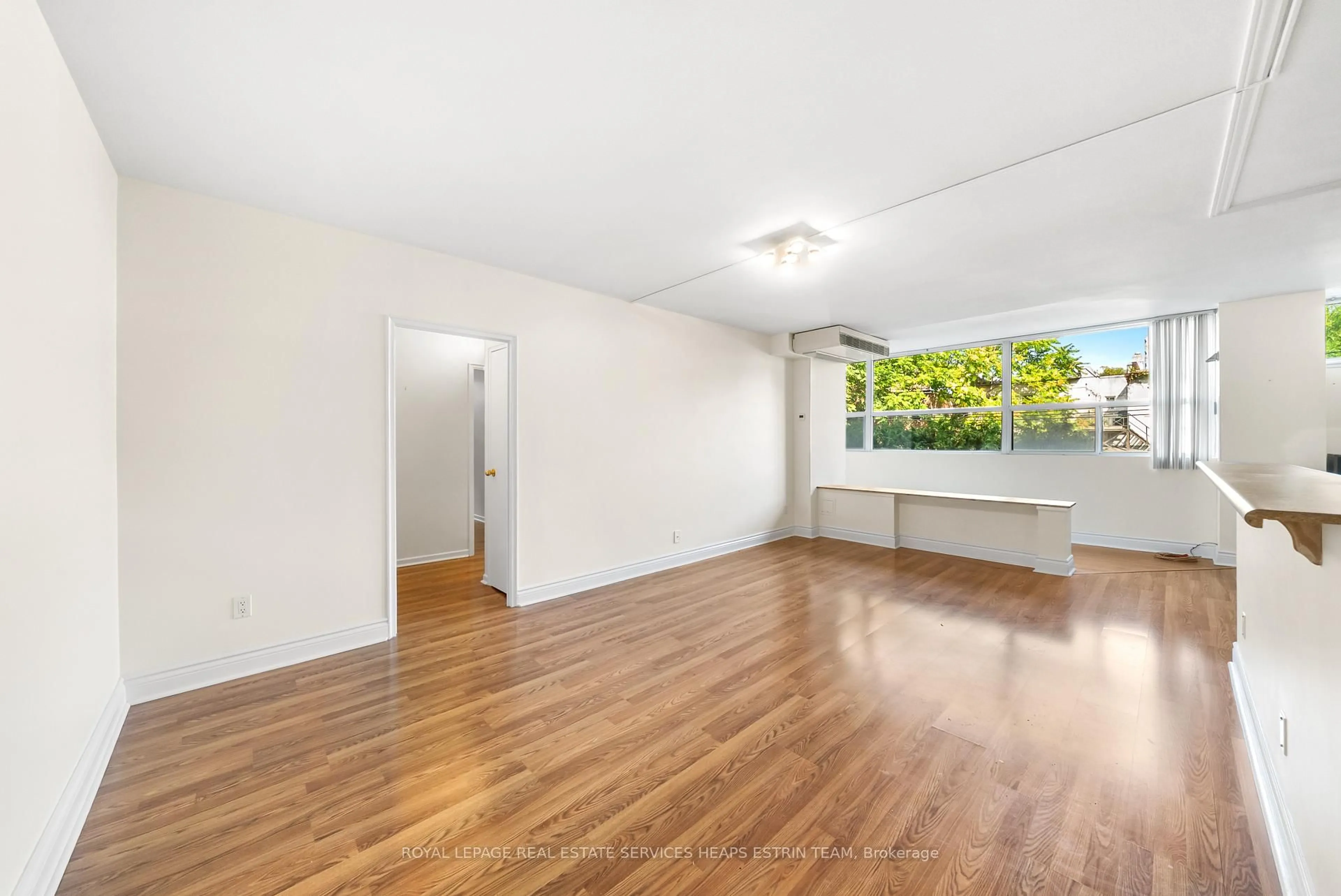 A pic of a room for 60 Montclair Ave #202, Toronto Ontario M5P 1P7