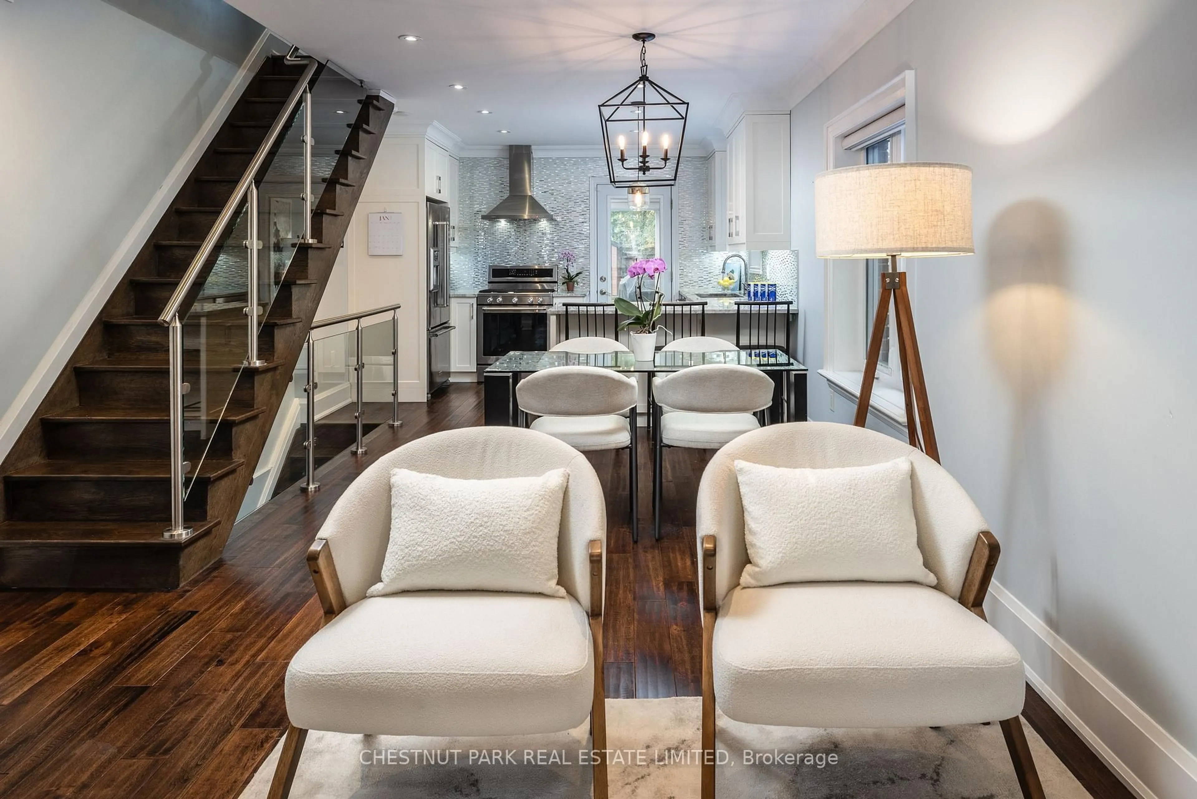 Open concept kitchen, unknown for 28 Le May Rd, Toronto Ontario M4S 2X3