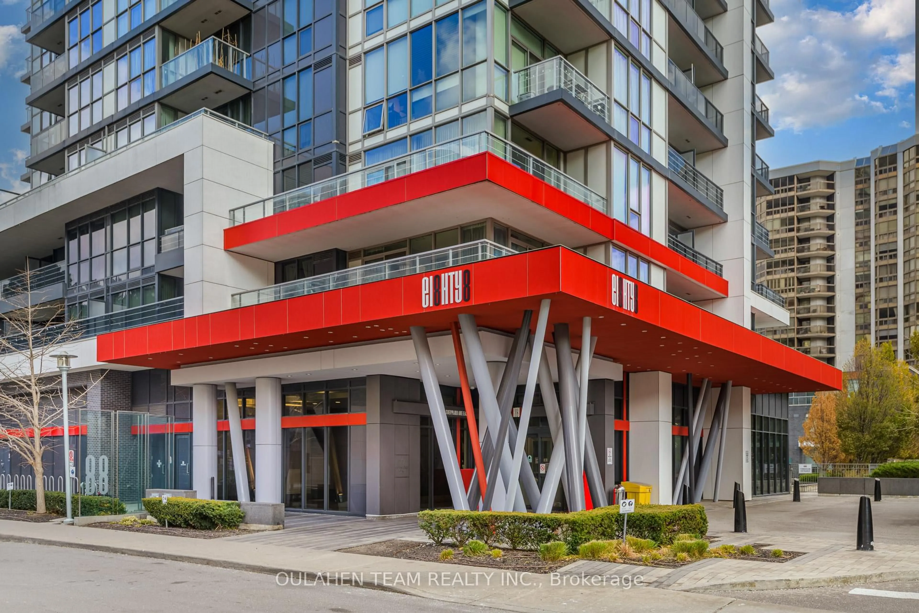 Indoor foyer for 88 Sheppard Ave #1204, Toronto Ontario M2N 0G9