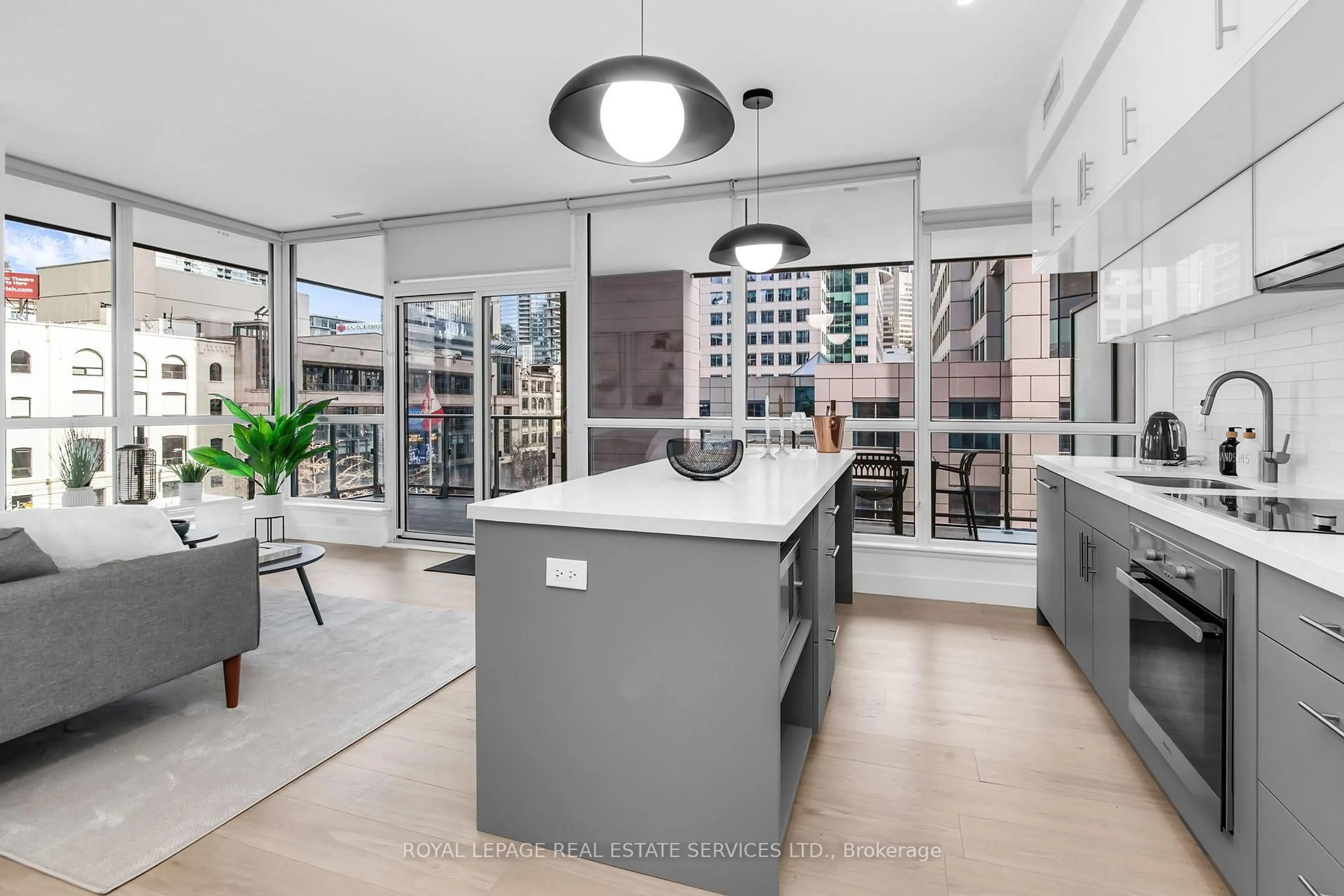 Open concept kitchen, unknown for 8 Mercer St #403, Toronto Ontario M5V 0C4